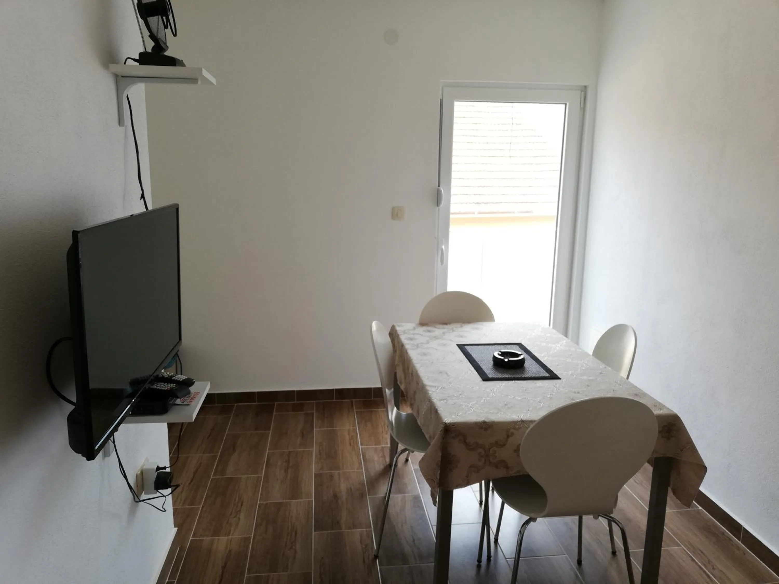 TV and multimedia in Ruža Apartments Sea View