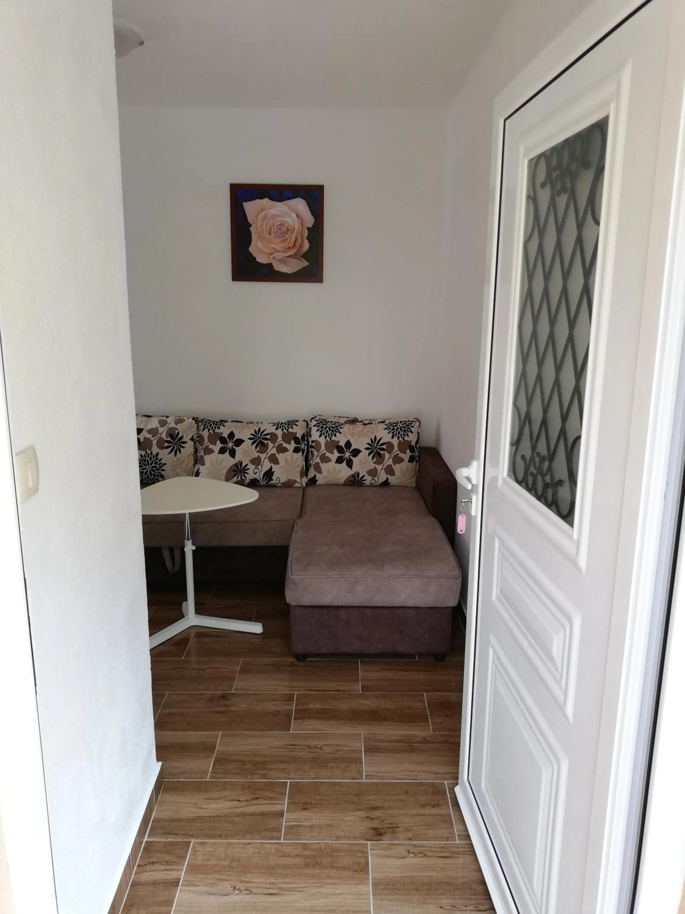 Living room, Bed in Ruža Apartments Sea View