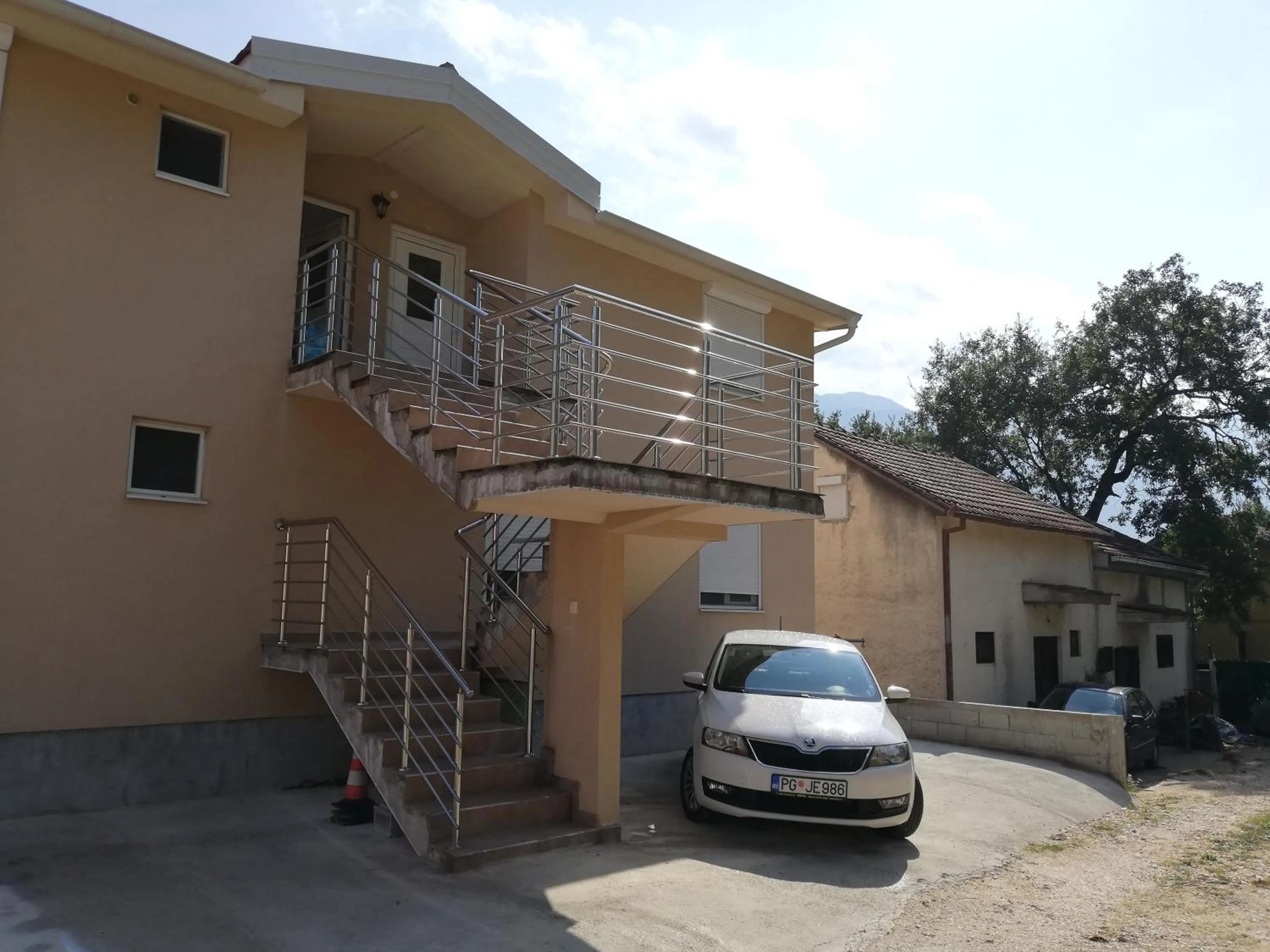 Property building in Ruža Apartments Sea View