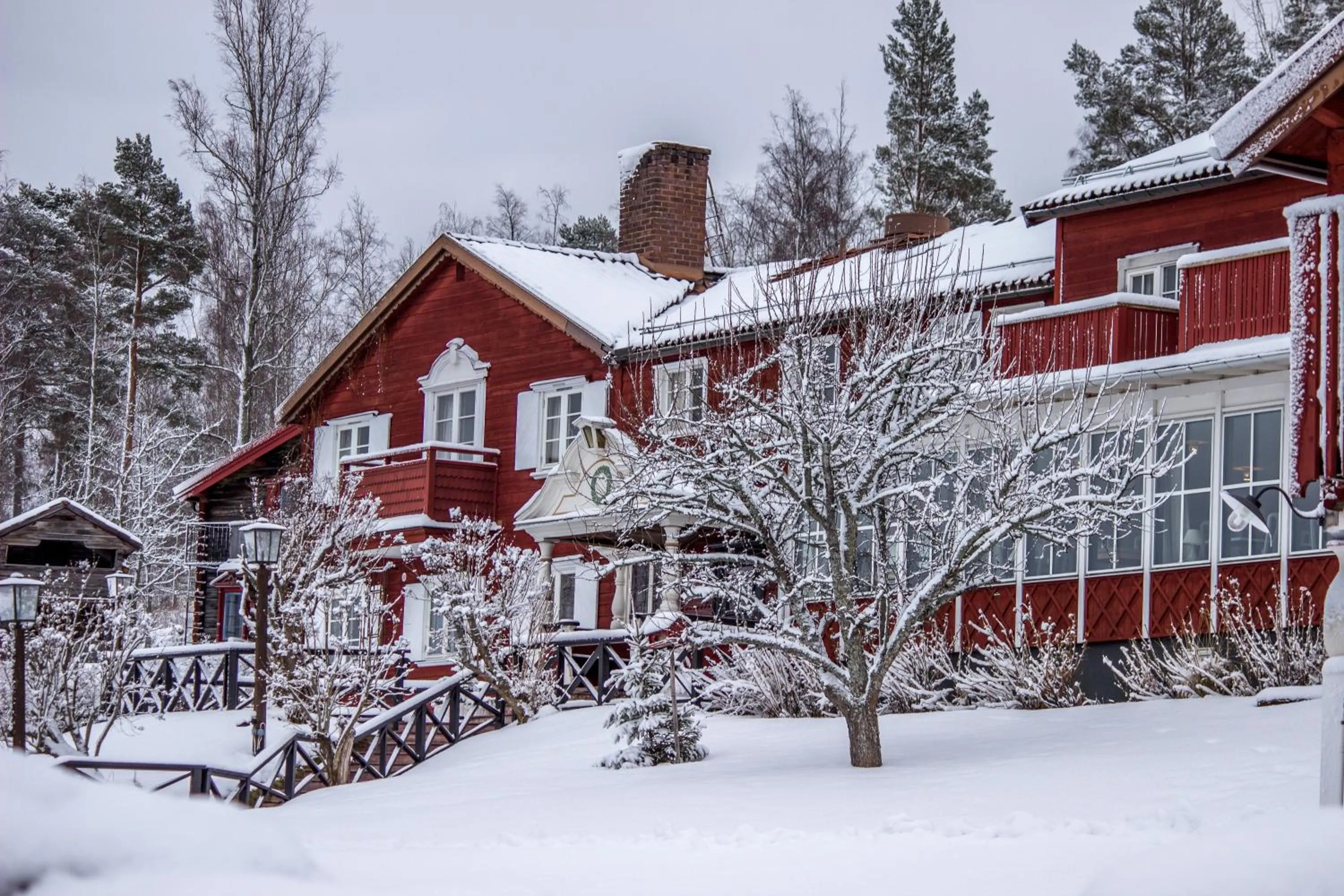 Property building in Hotell Gyllene Hornet