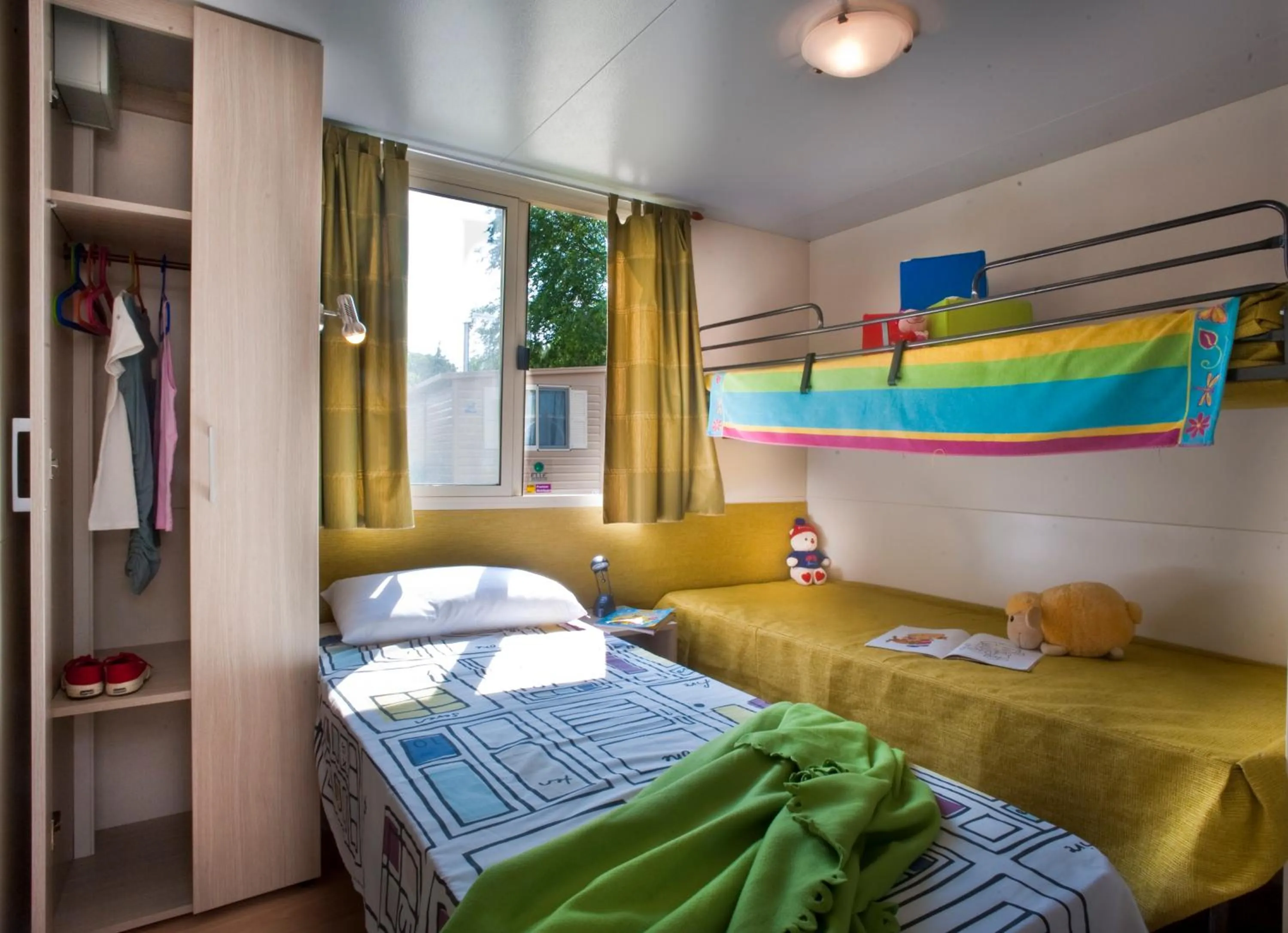 Bed in hu I Pini village