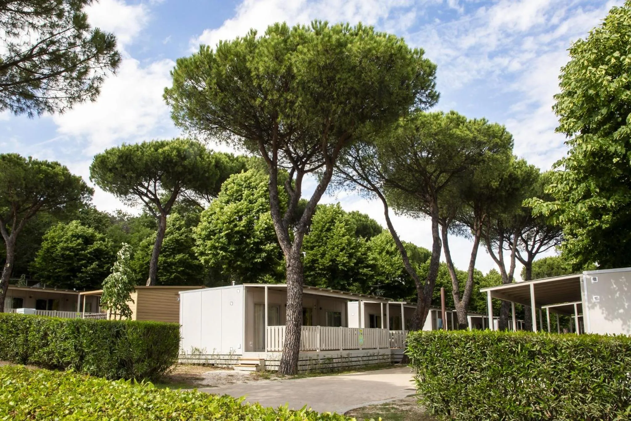 Property building in hu I Pini village