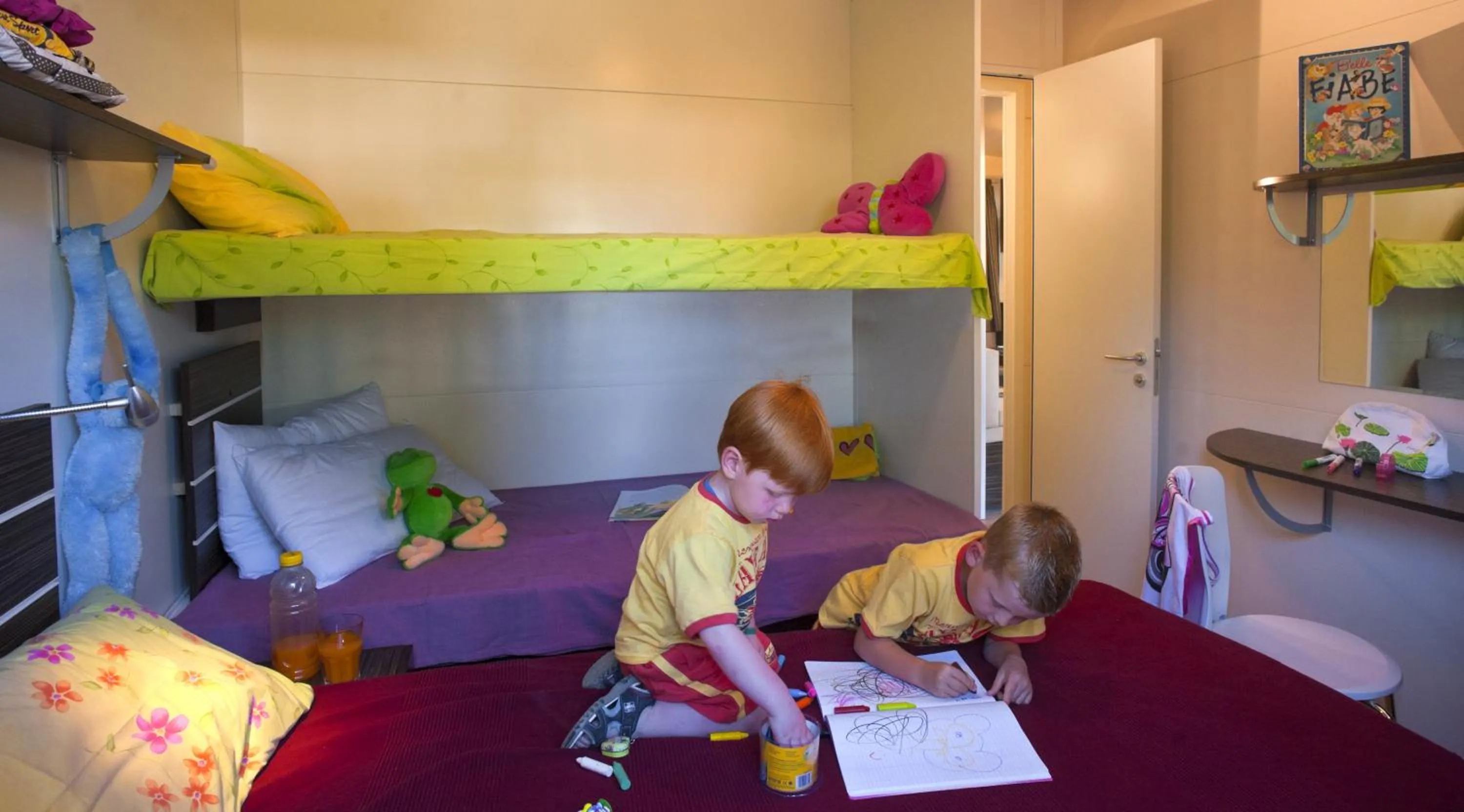 People in hu I Pini village