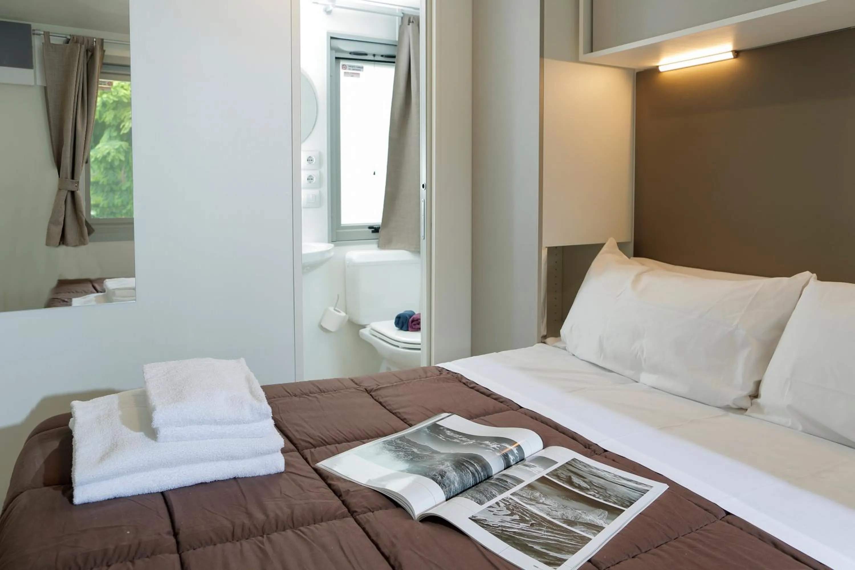 Bed in hu I Pini village