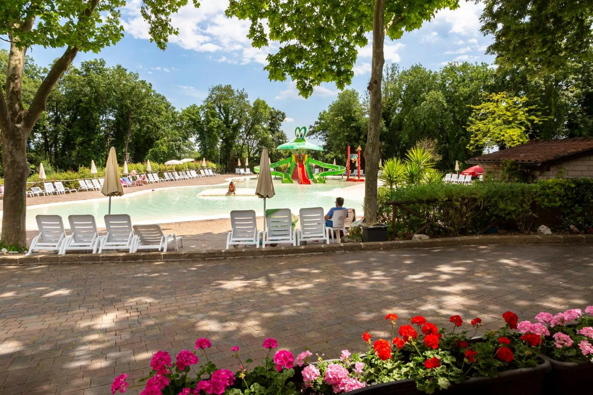 Garden in hu I Pini village