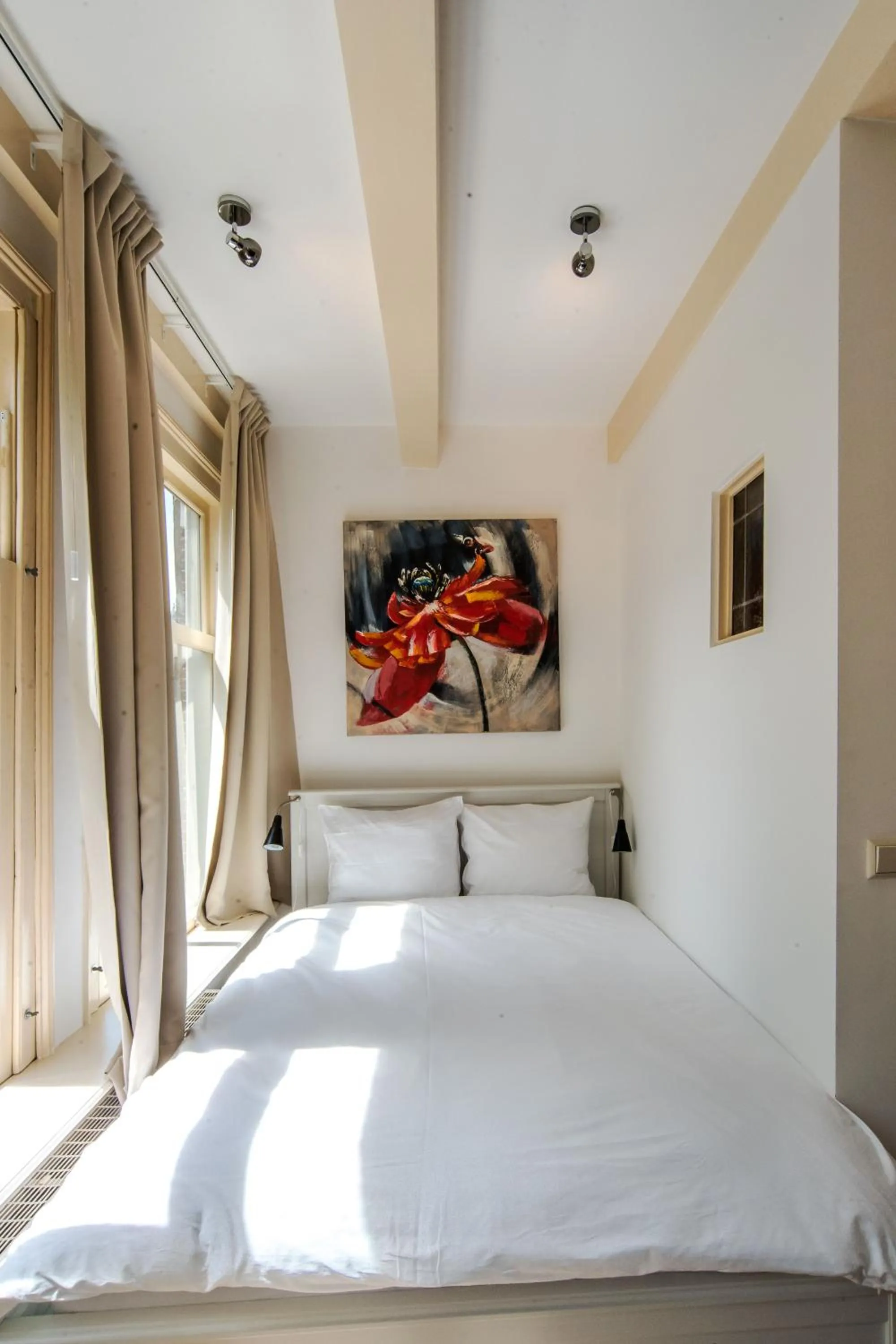 Bed in The Blue Stairs