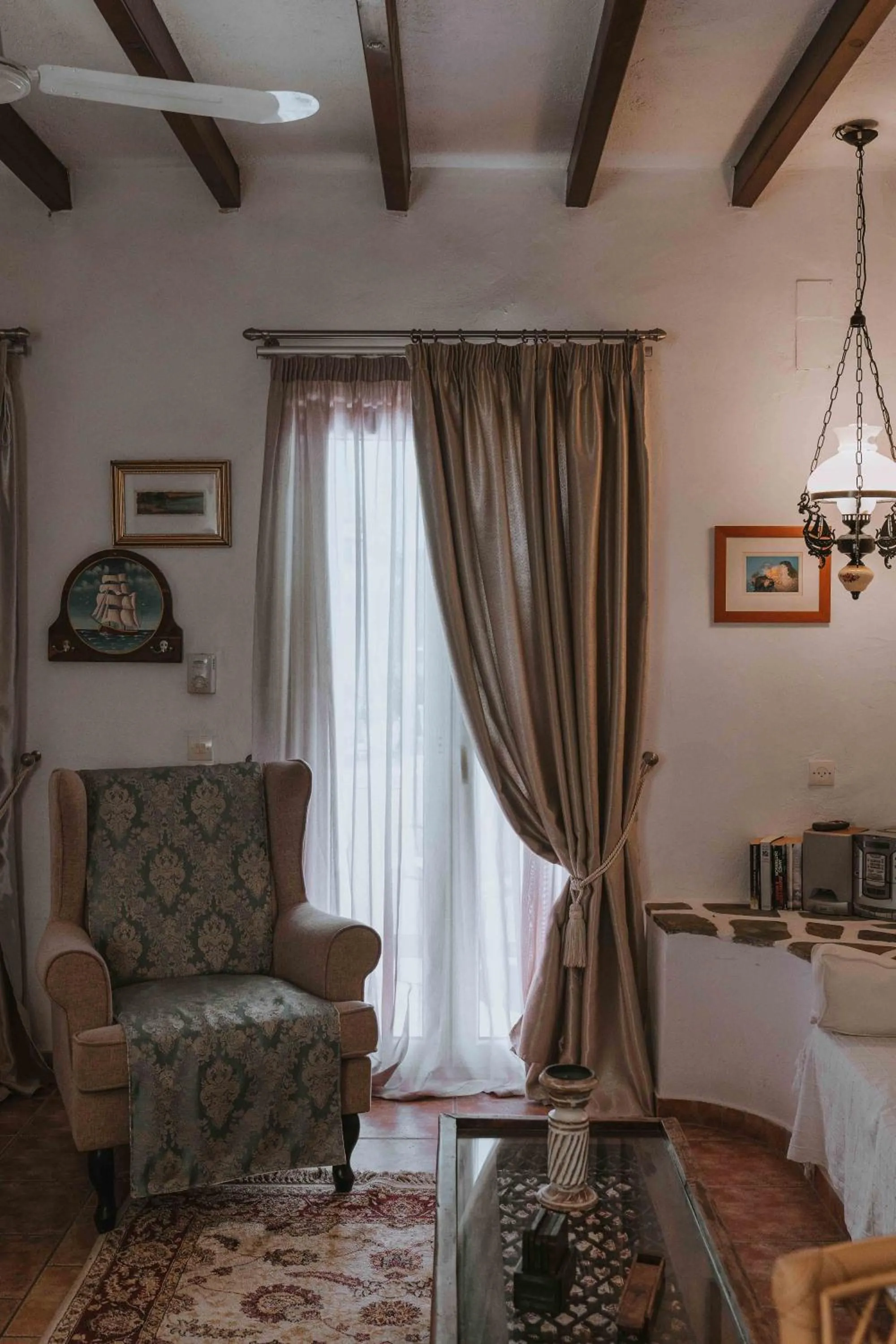 Photo of the whole room in Studios Kilindra