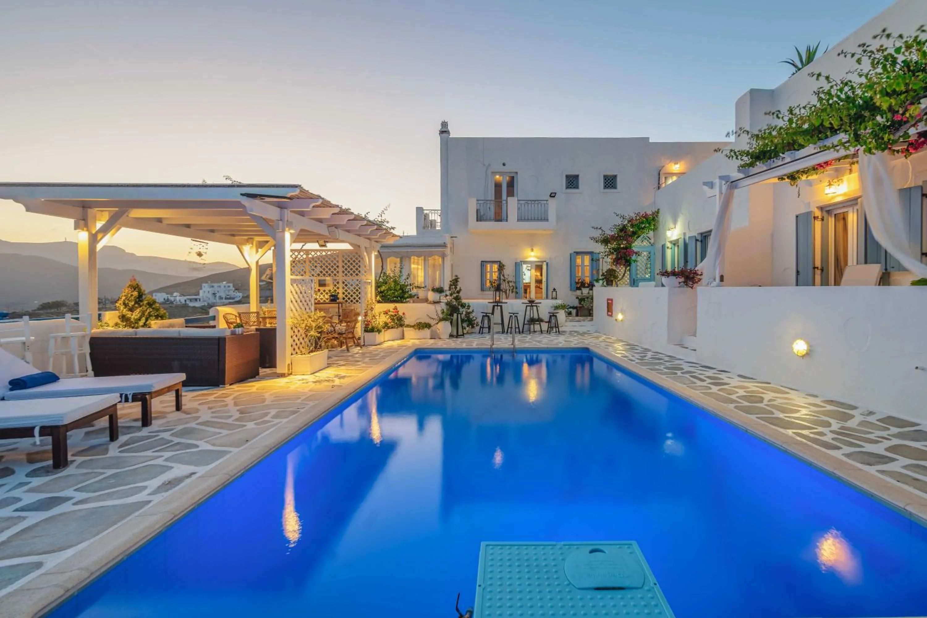 Property building in Studios Kilindra