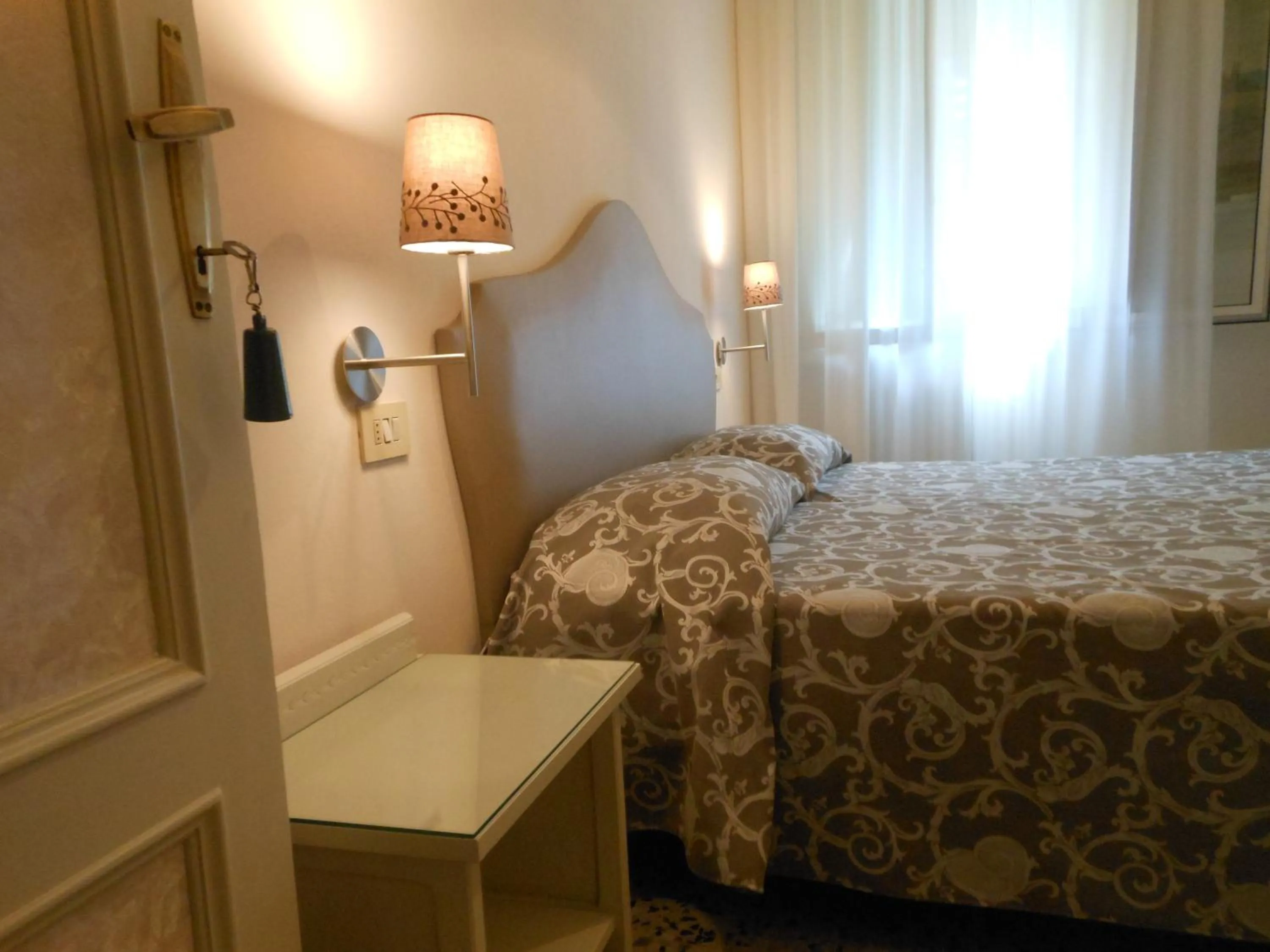 Bed in Hotel Stipino