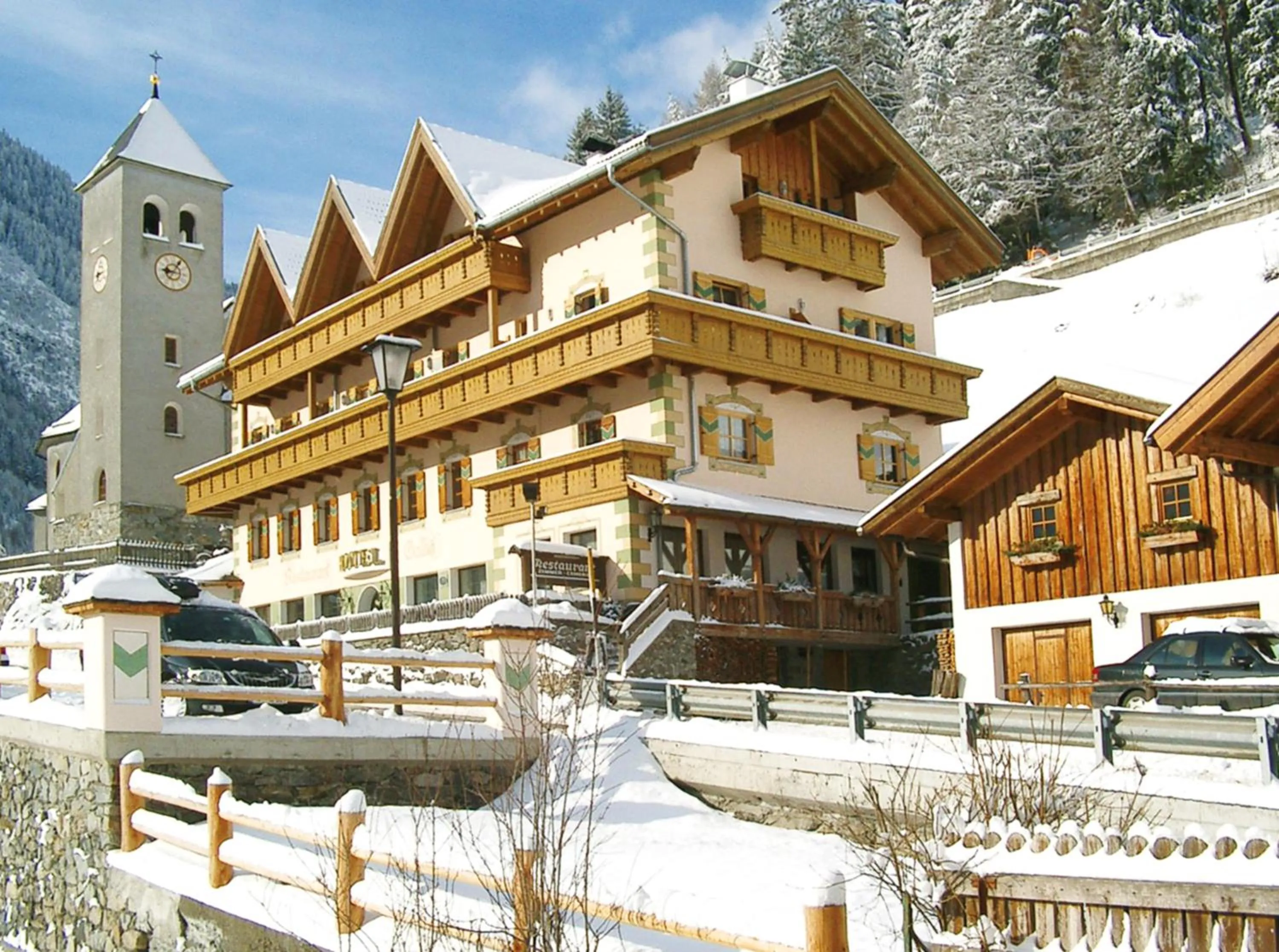 Facade/entrance in Hotel Gallia