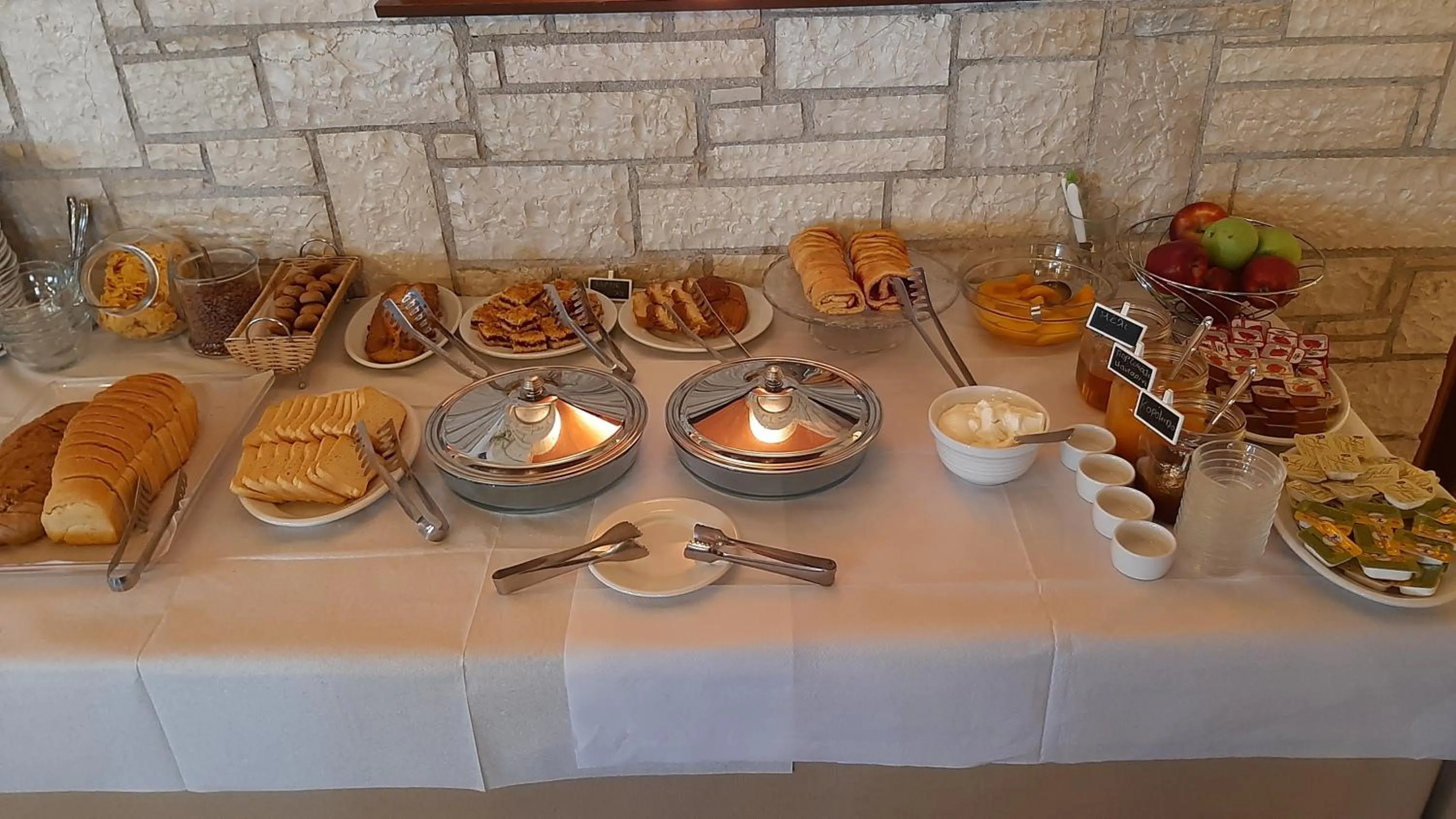 Breakfast in Agnantio