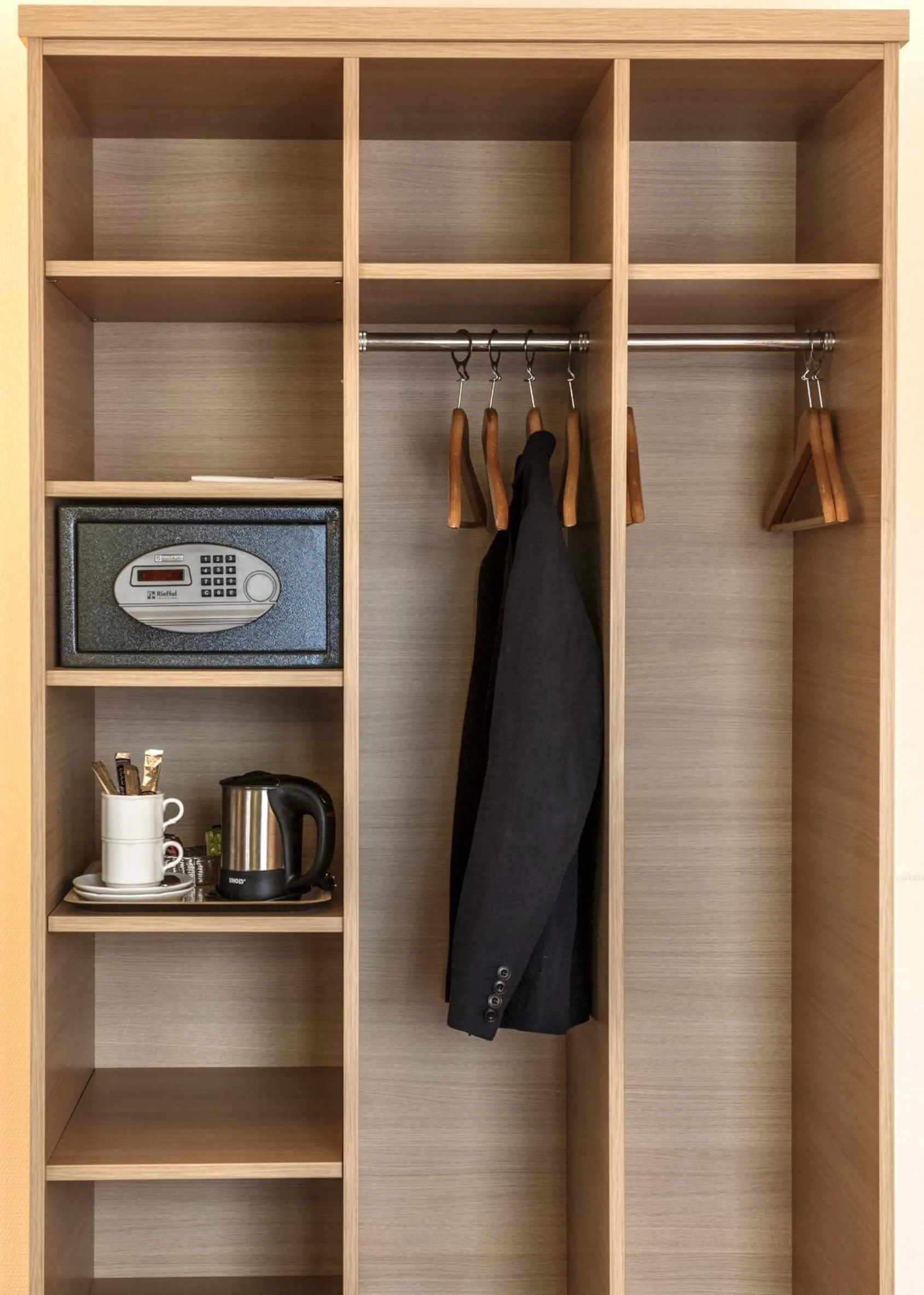 Photo of the whole room in Hotel Coop Tagungszentrum & Hotelpark im Grünen