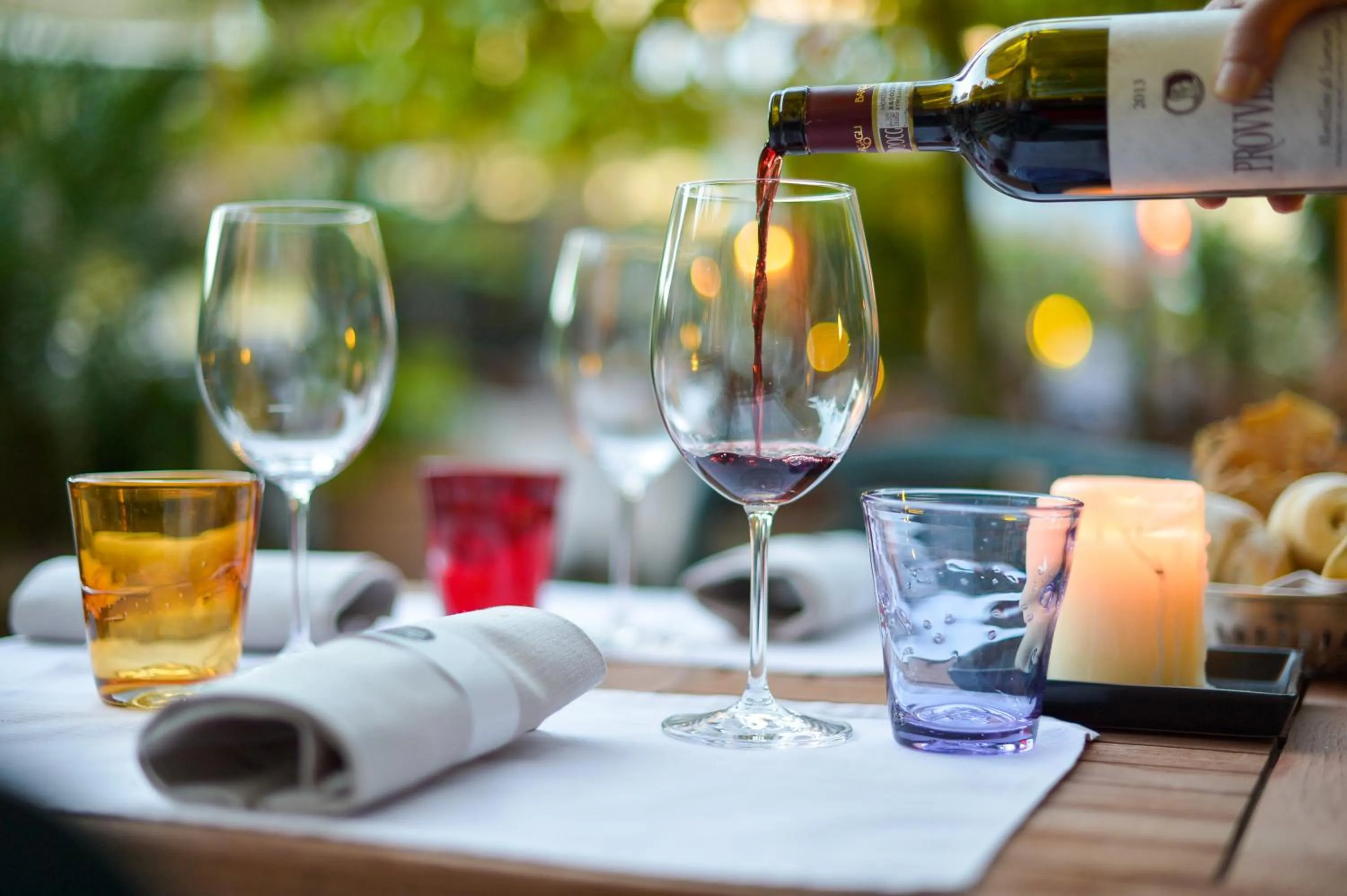 Restaurant/places to eat in Villa Miravalle