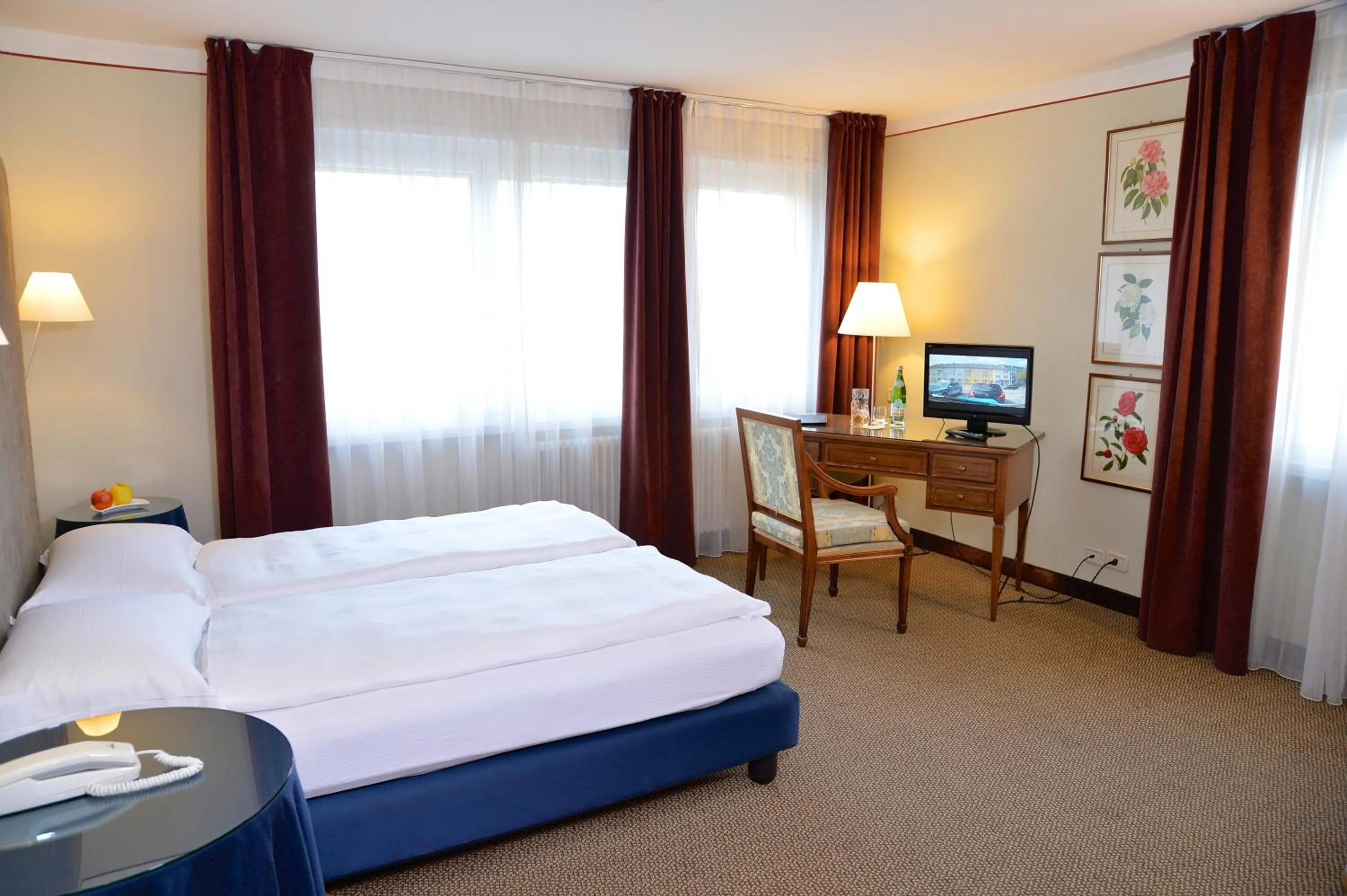 Bed in Villa Miravalle