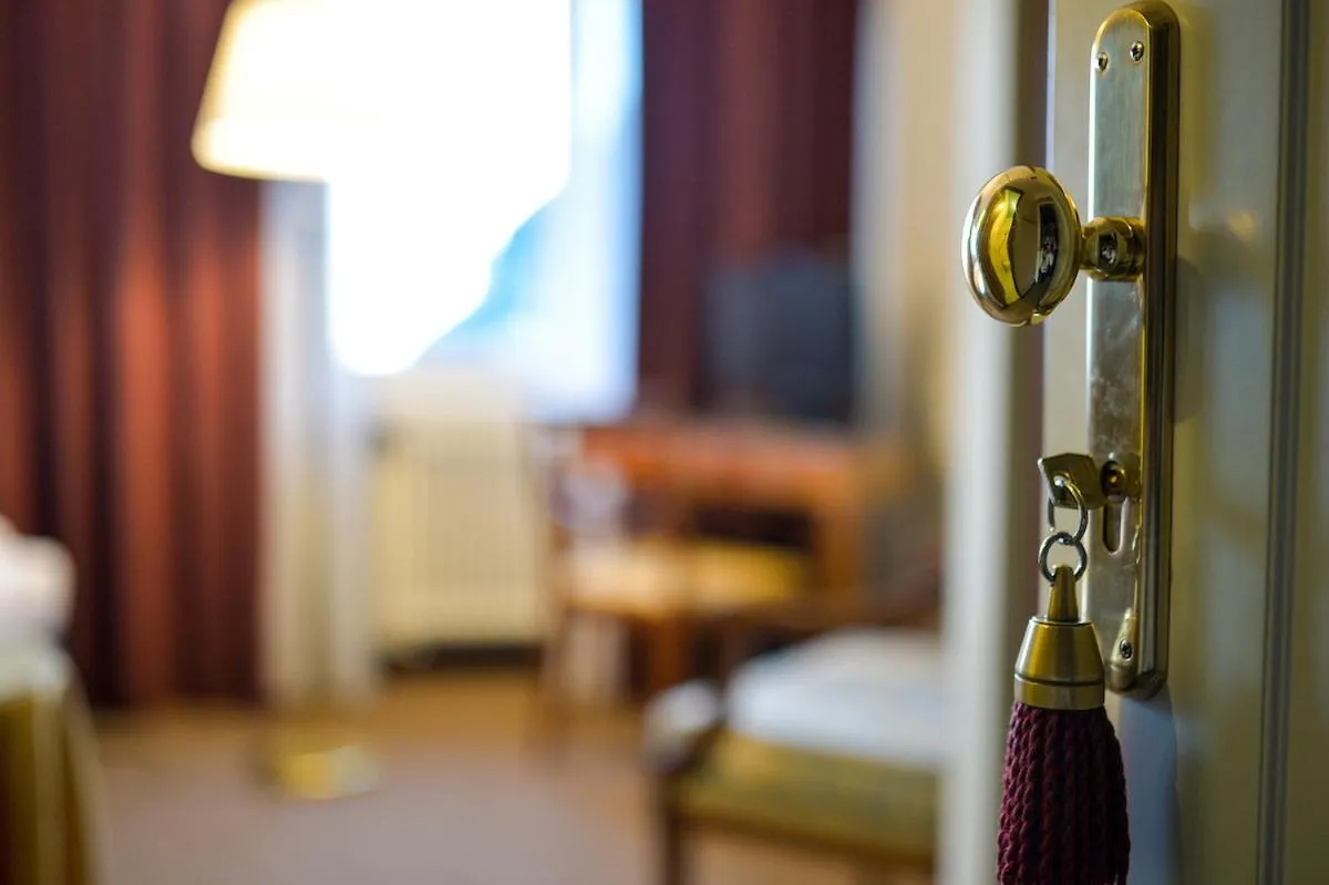 Decorative detail, Bed in Villa Miravalle