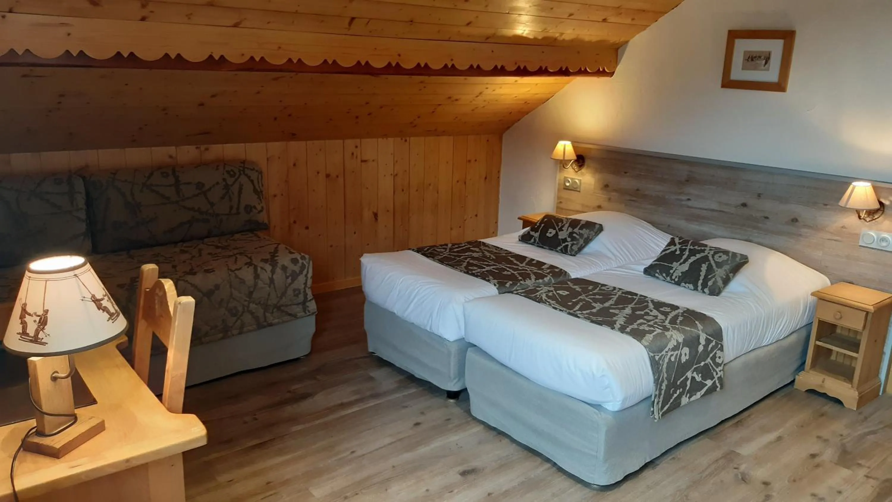 Other, Bed in Logis Hotel & Spa Beau-Site