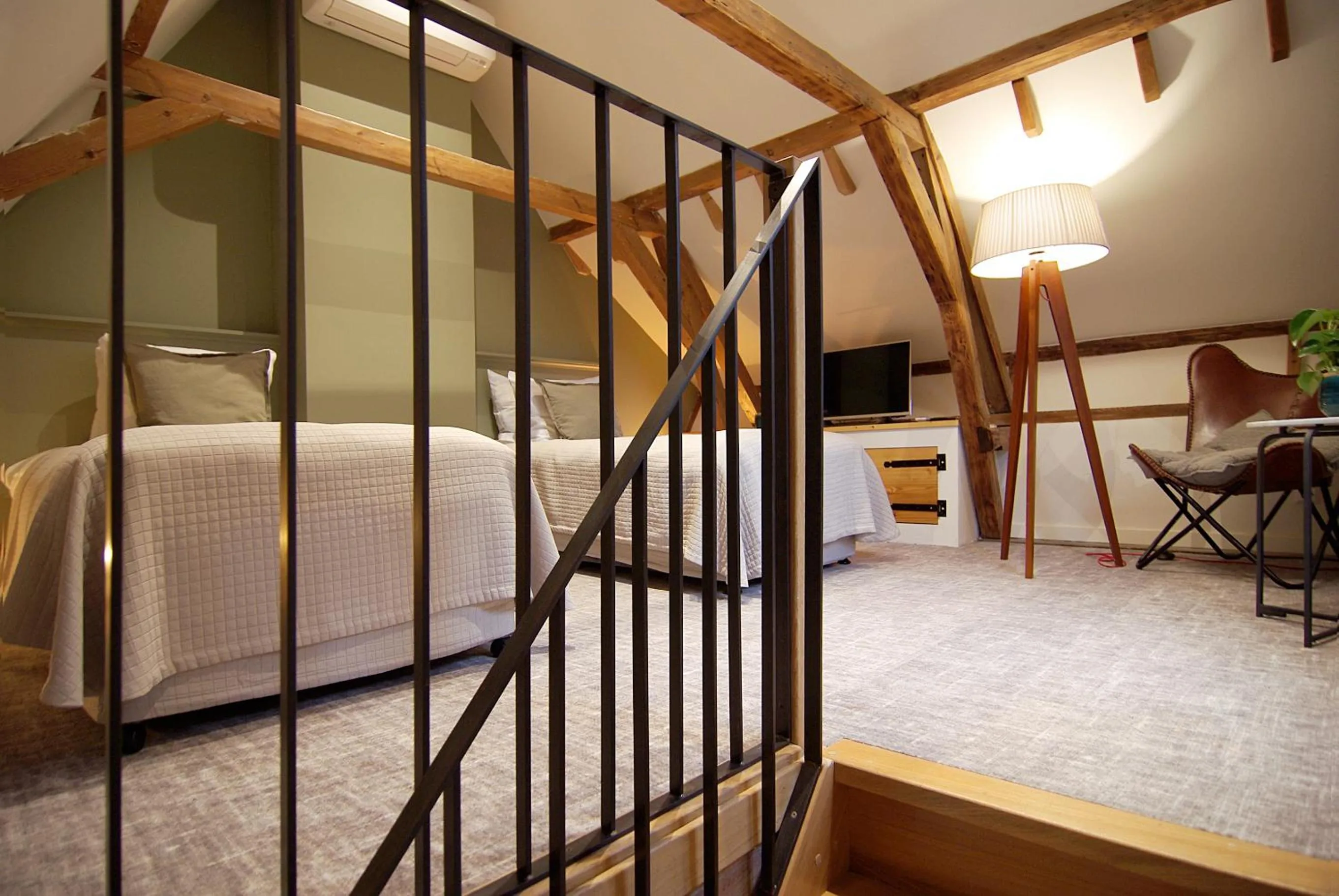 Bed in Authentic Farmhouse - De Vergulden Eenhoorn