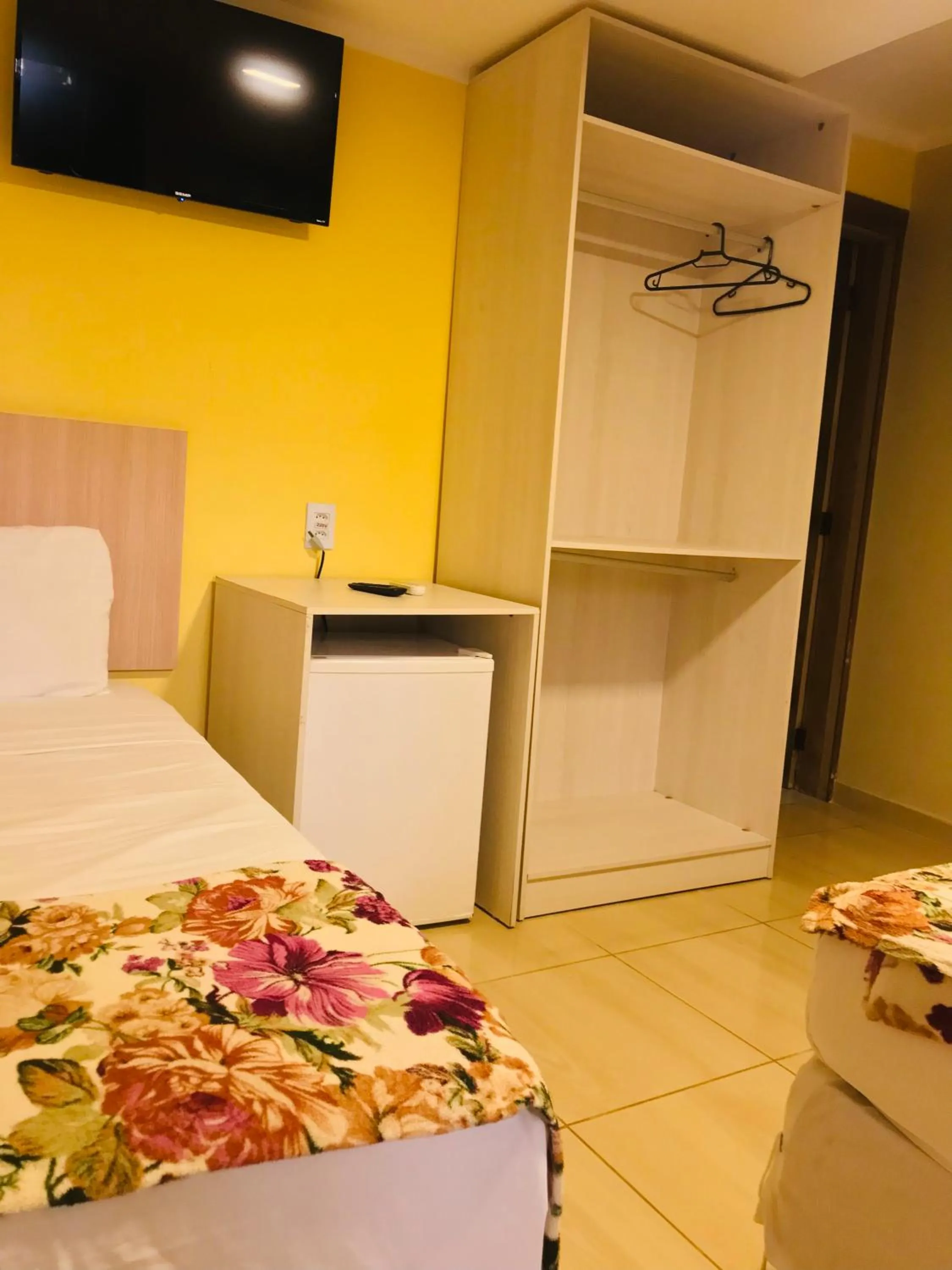 Photo of the whole room, Bed in Hotel Pousada Latitude