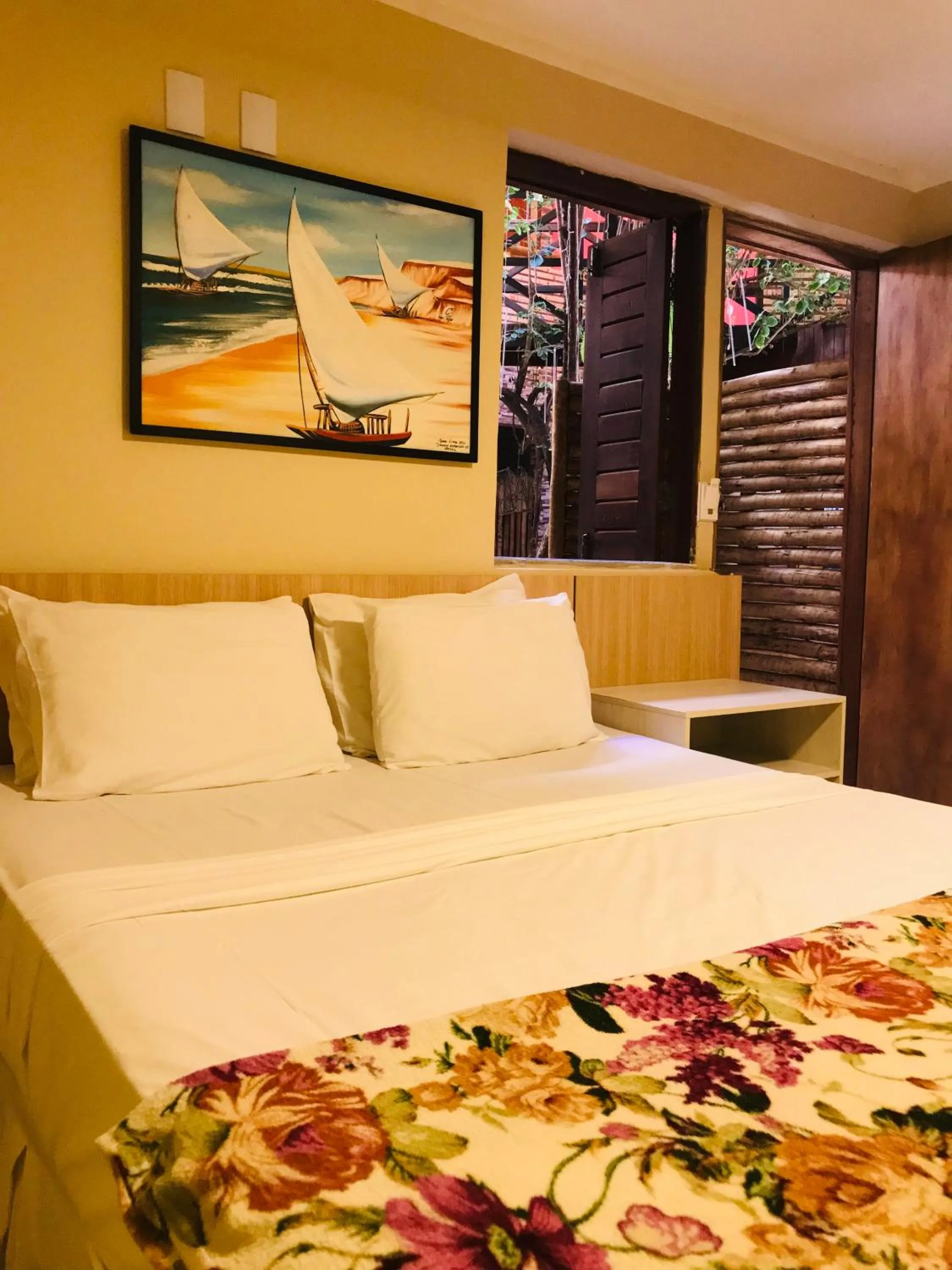 Photo of the whole room, Bed in Hotel Pousada Latitude