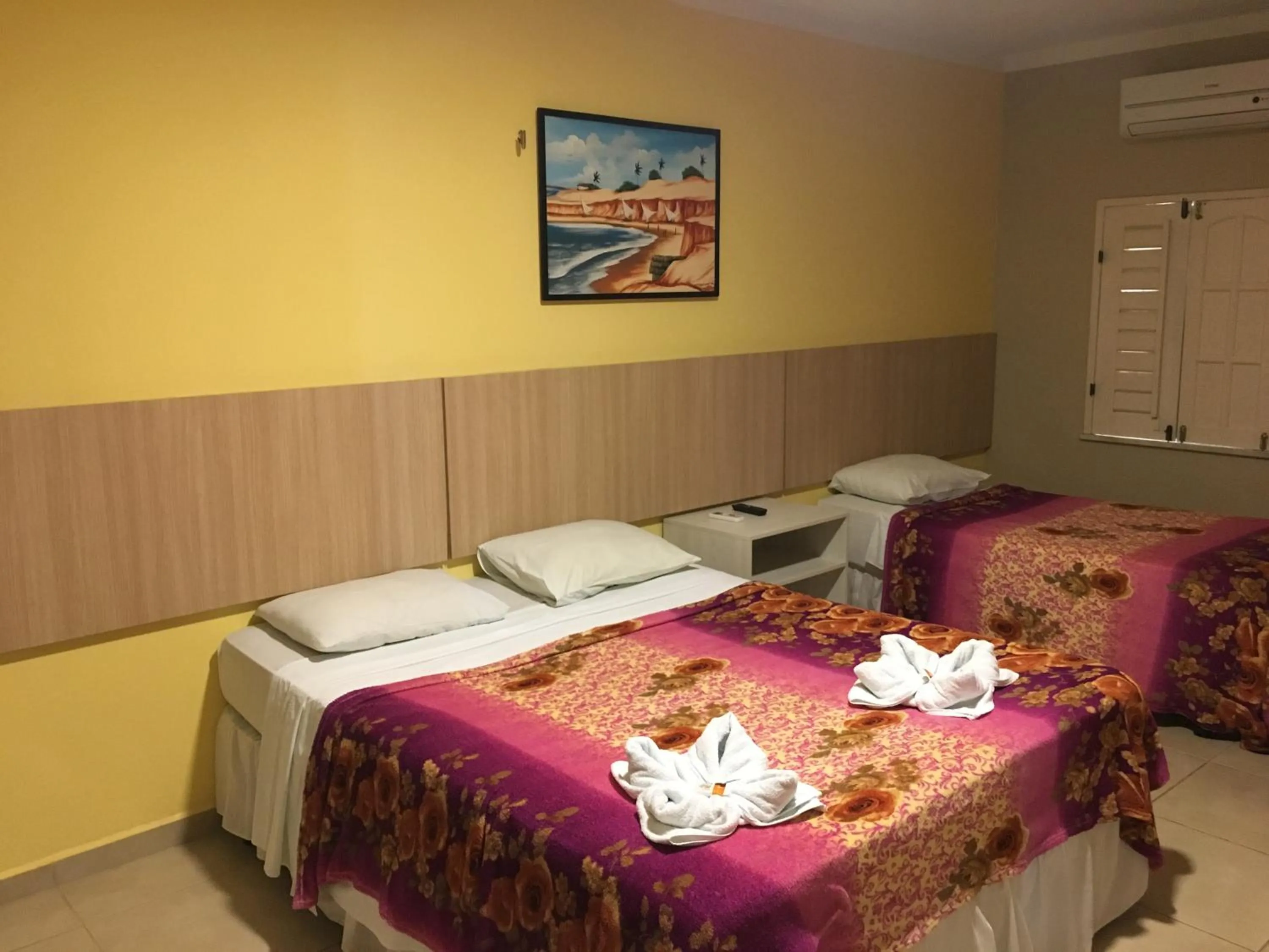 Photo of the whole room, Bed in Hotel Pousada Latitude