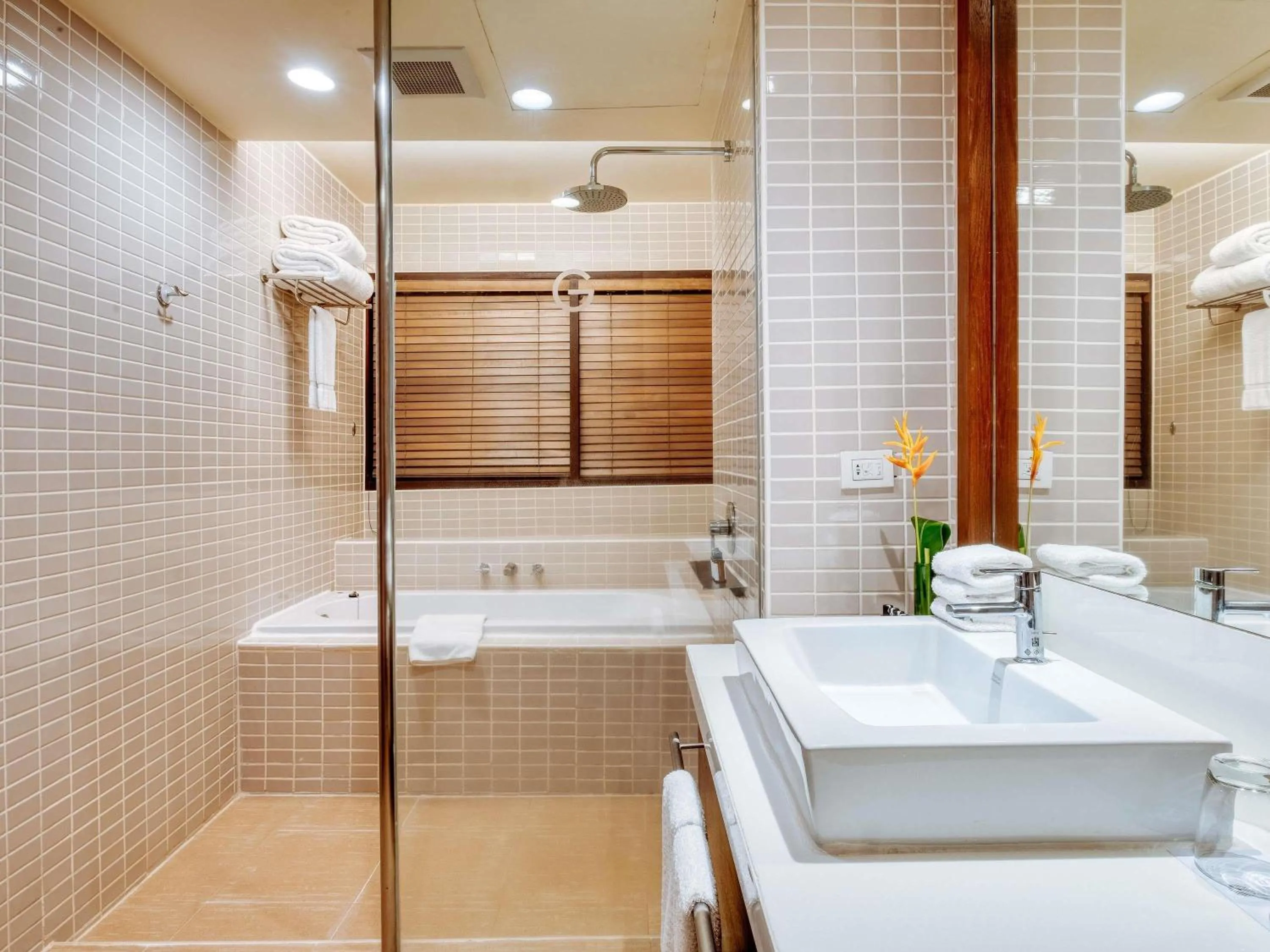 Bedroom in Pullman Pattaya Hotel G