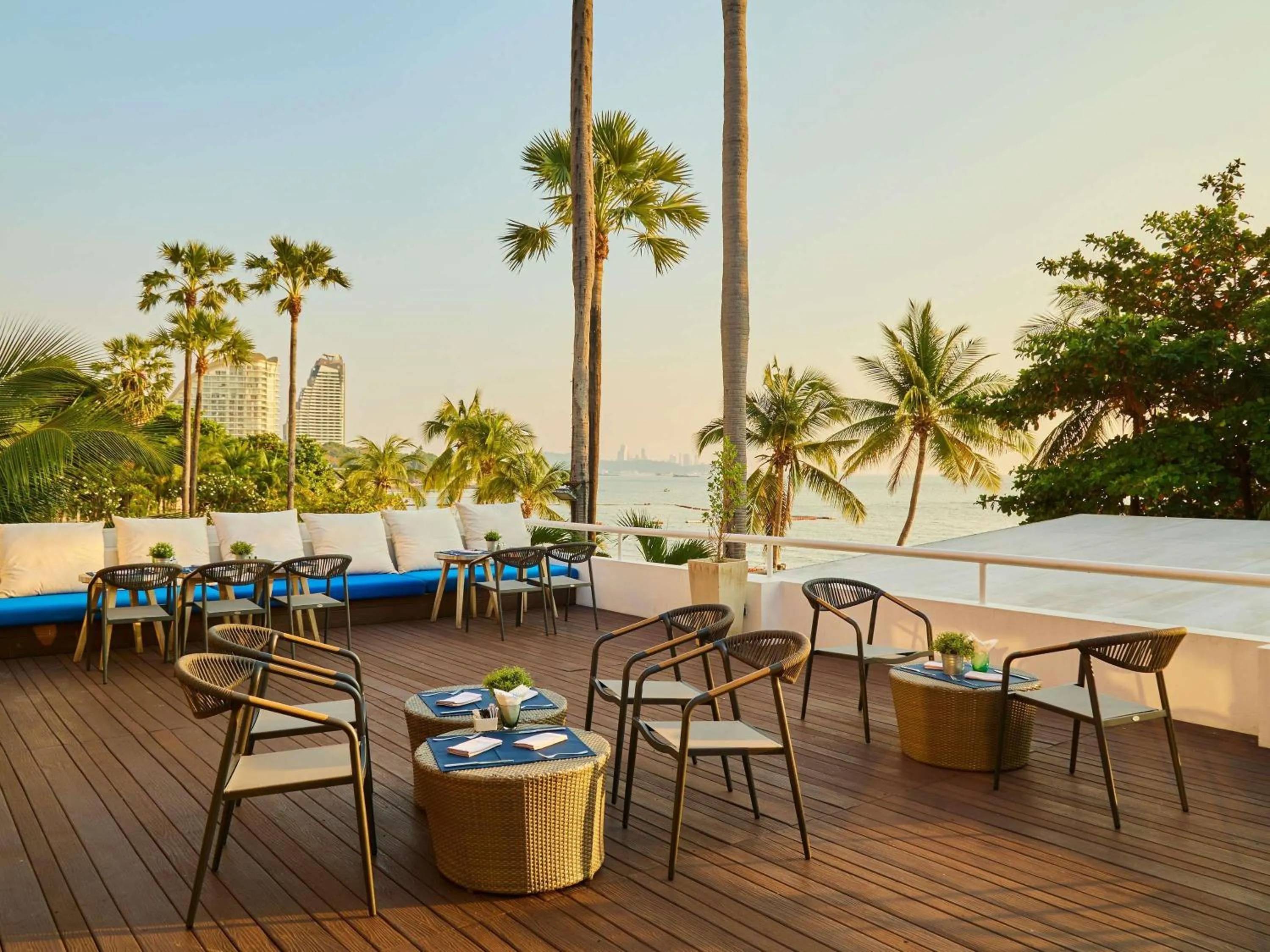 Bedroom in Pullman Pattaya Hotel G