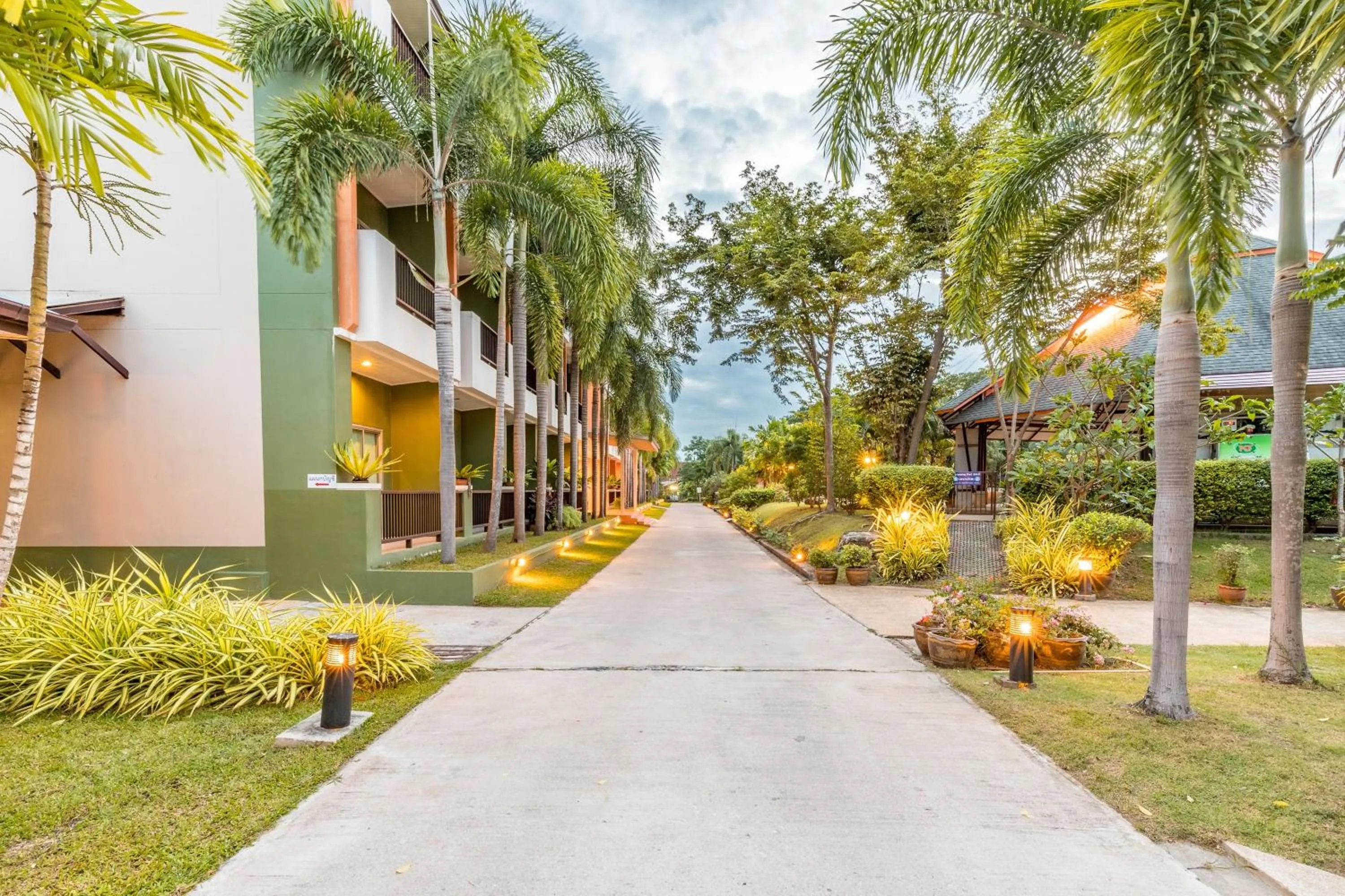 Property building in Eastiny Resort & Spa