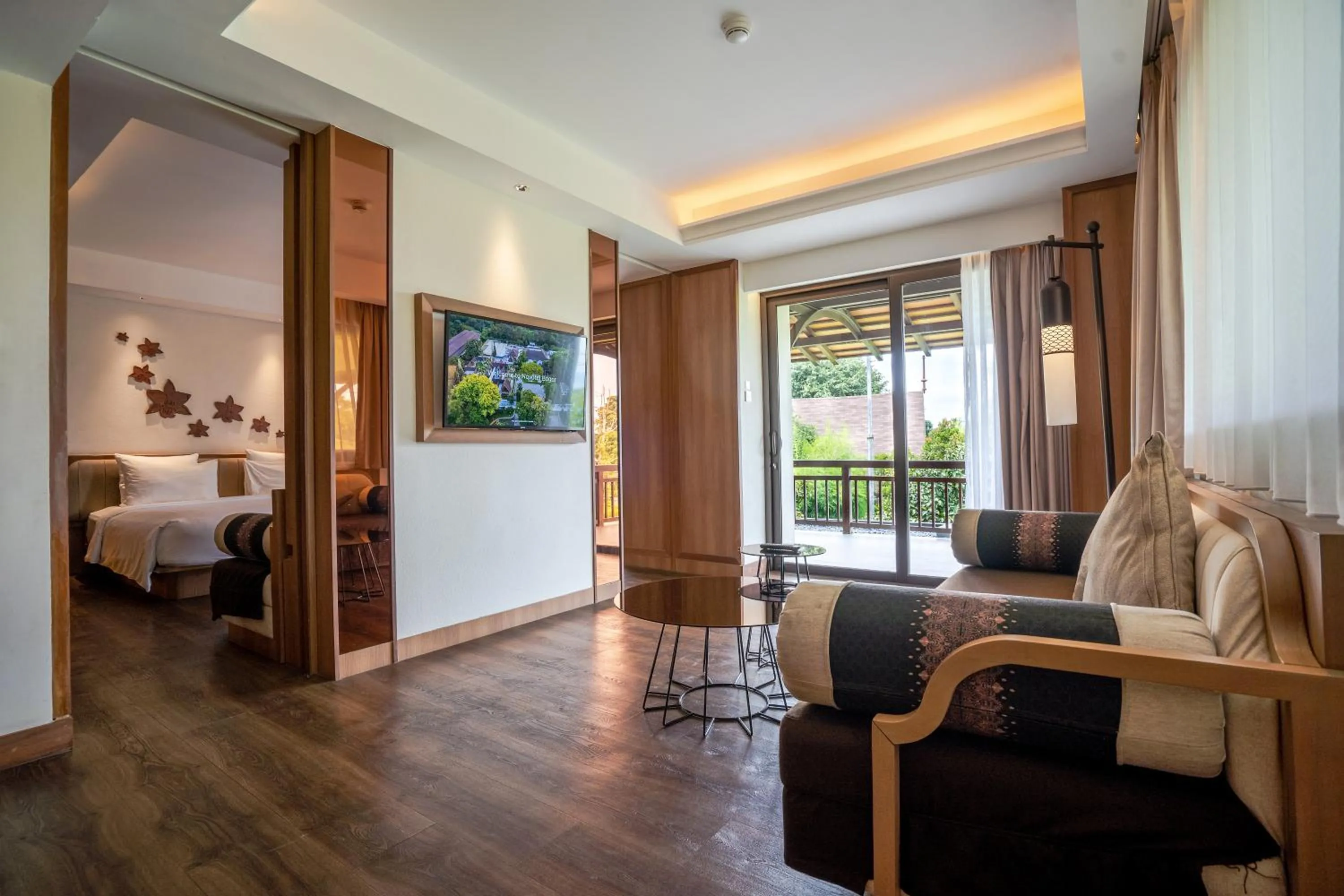 Bed in Novotel Bogor Golf Resort