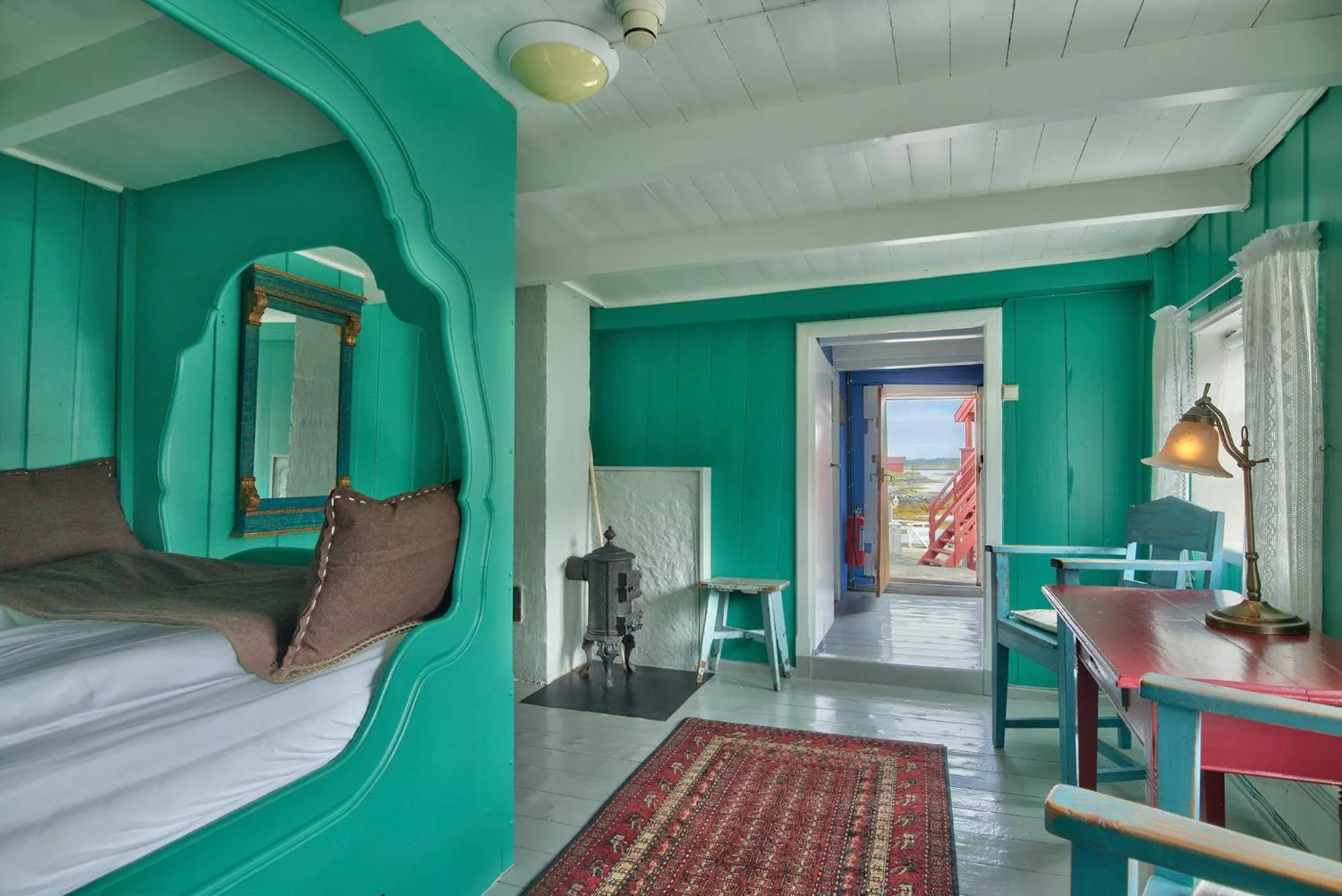 Photo of the whole room, Bed in Håholmen - by Classic Norway Hotels