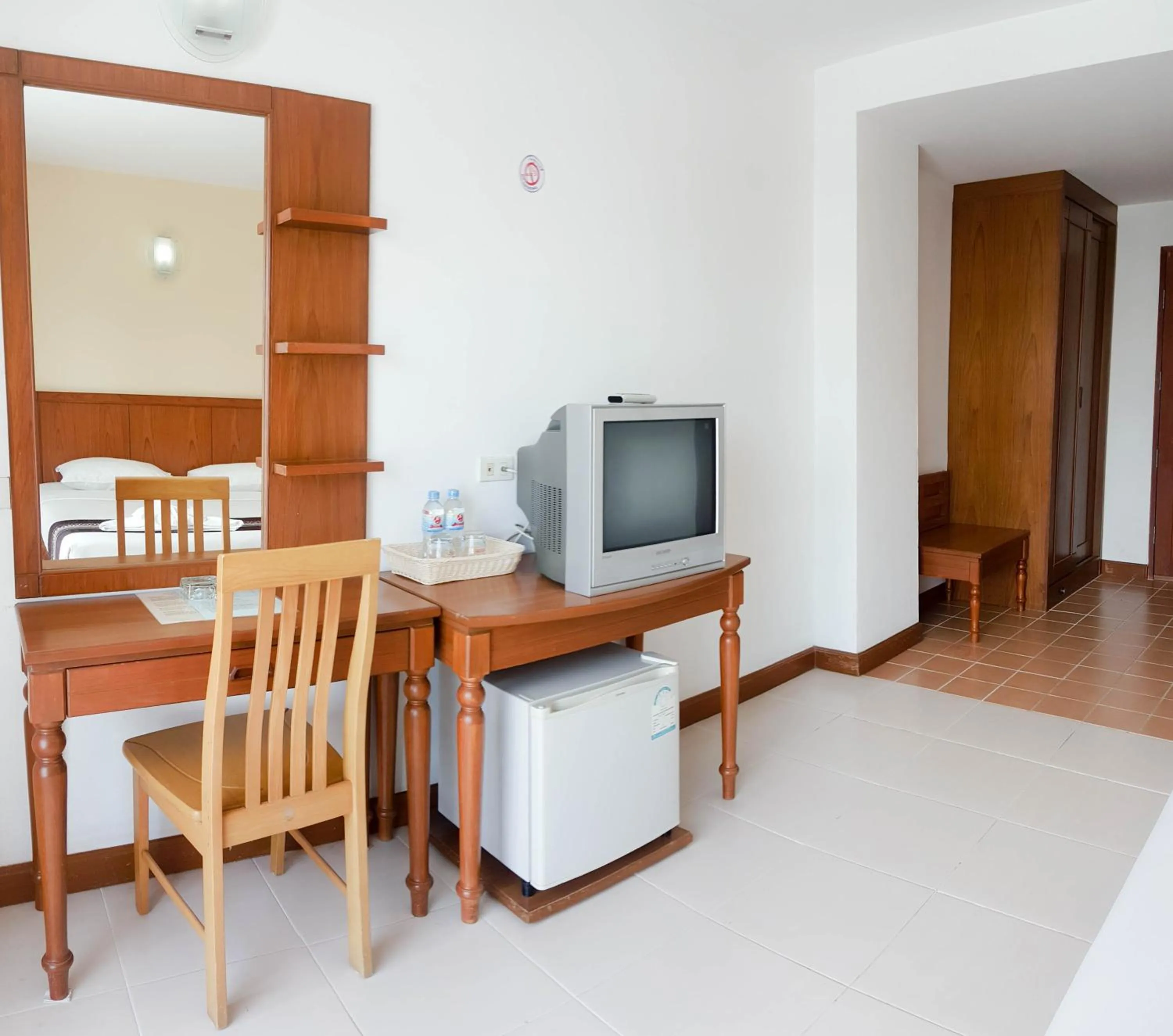 TV and multimedia in Eastiny Seven Hotel