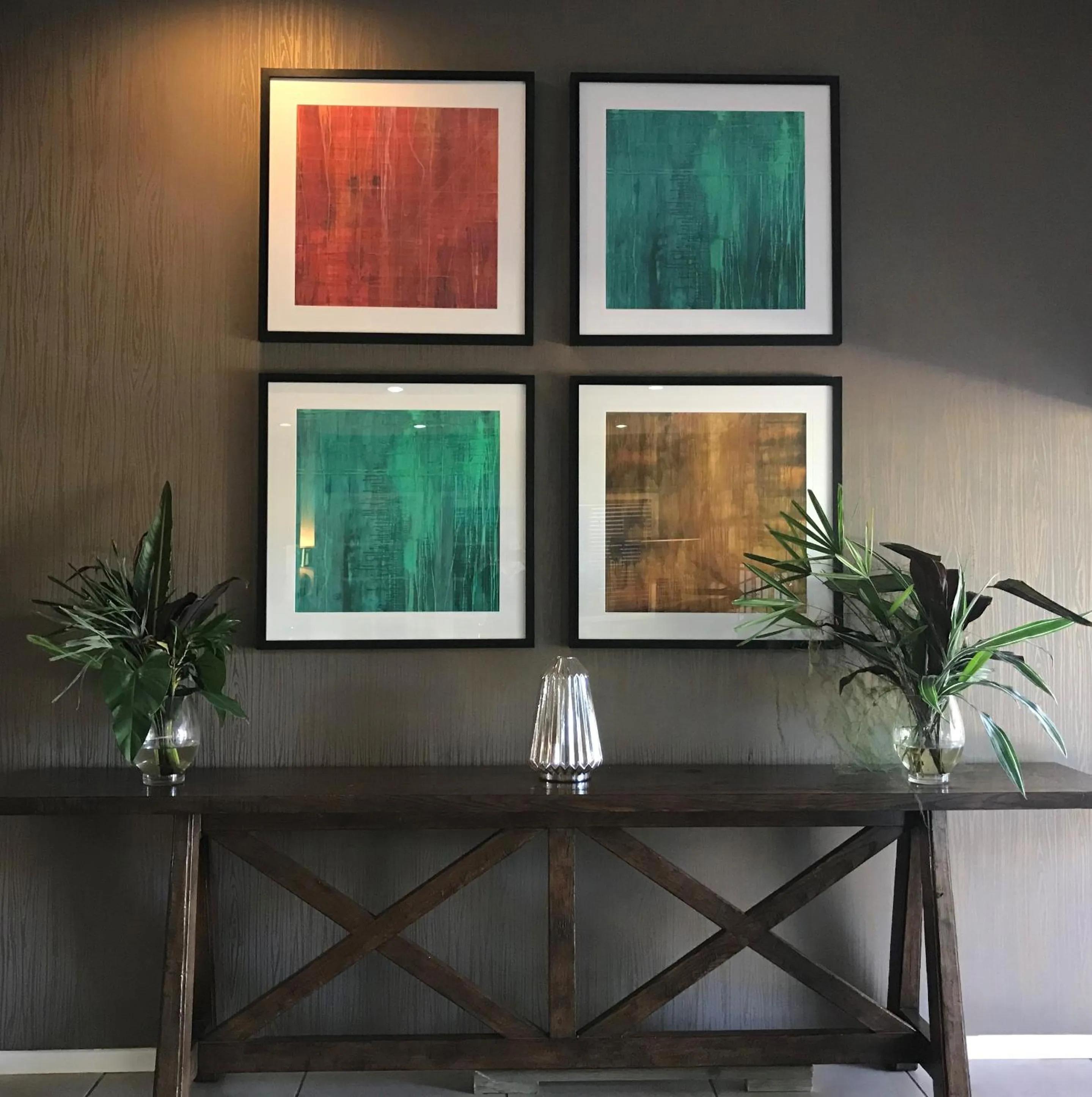 Decorative detail in Mercure Clear Mountain Lodge