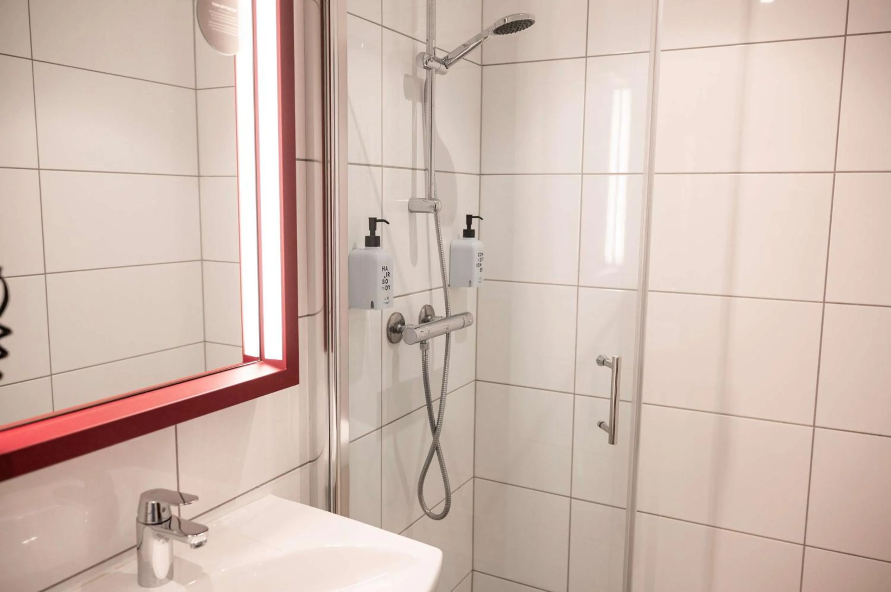 Bathroom in Scandic Solli