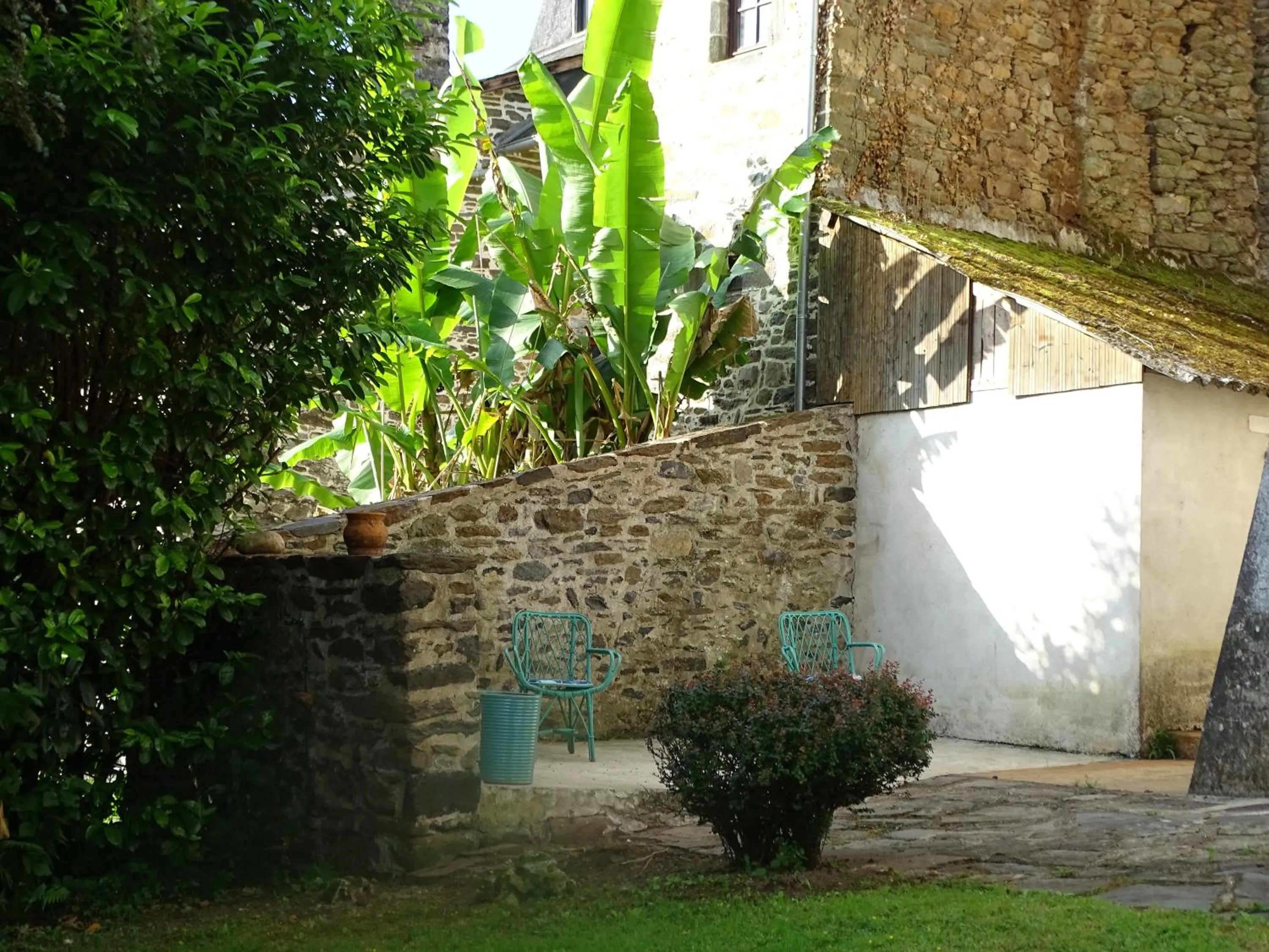 Garden in Hôtel Ambroise