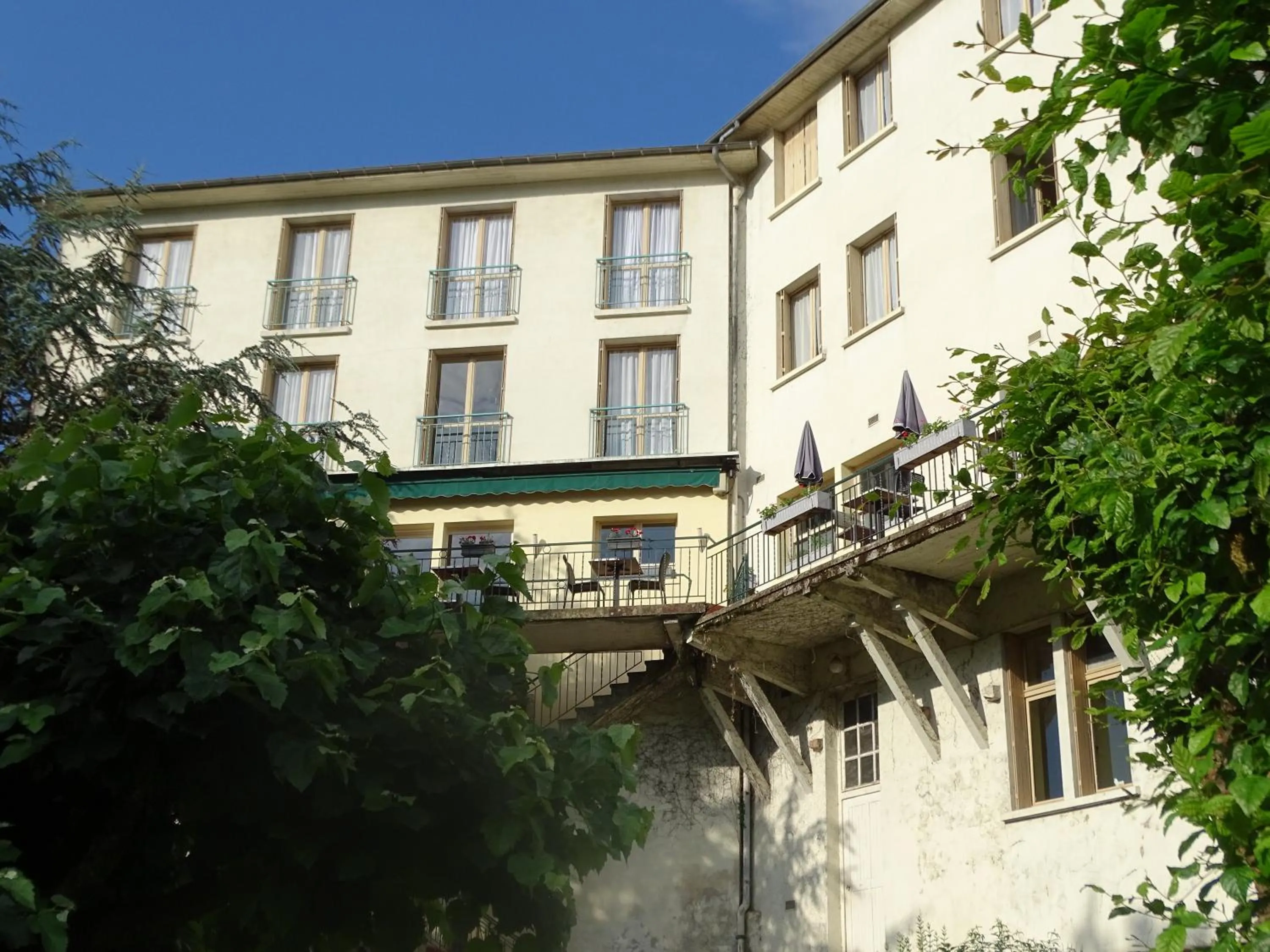 Property building in Hôtel Ambroise