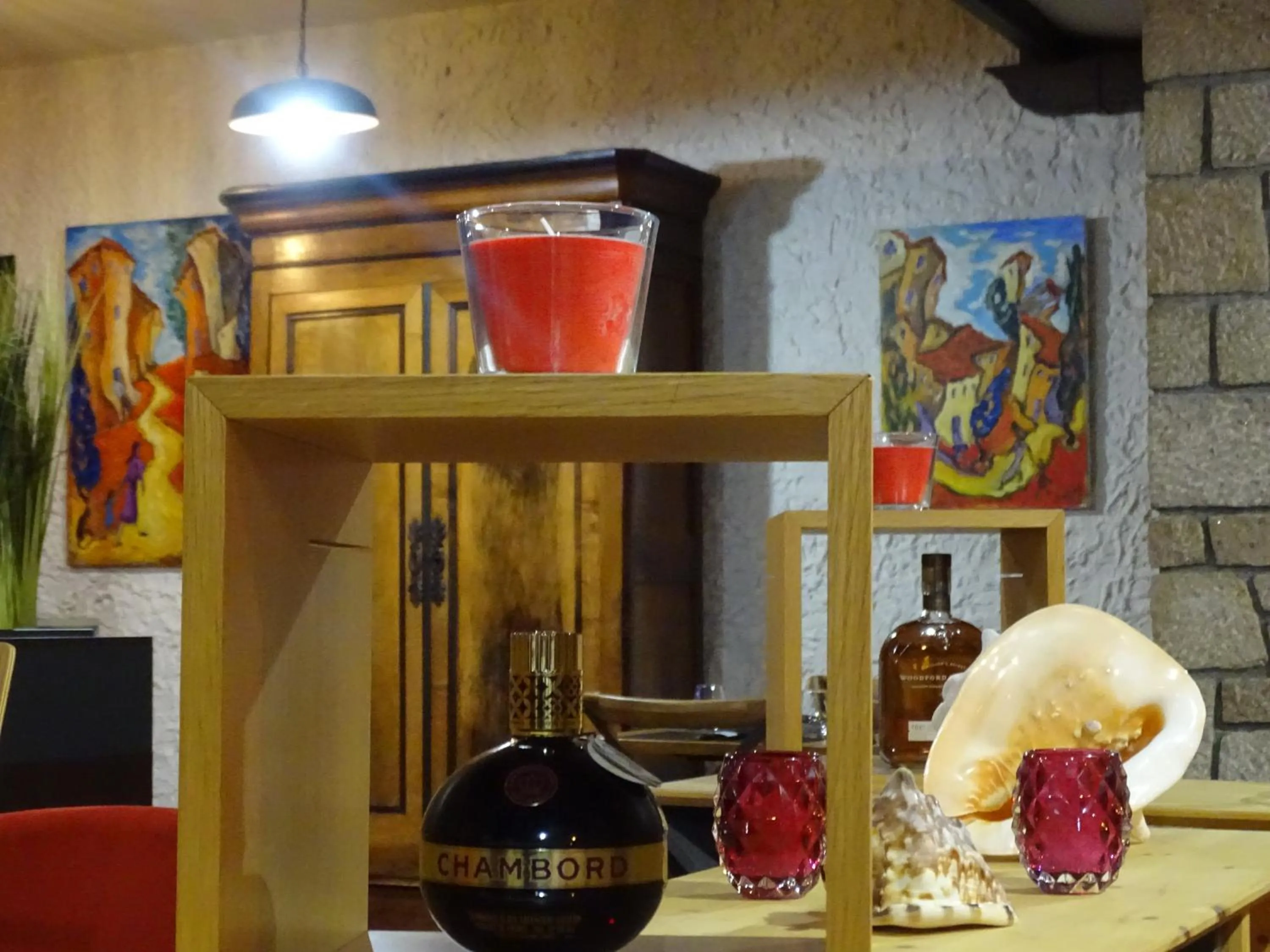 Restaurant/places to eat in Hôtel Ambroise