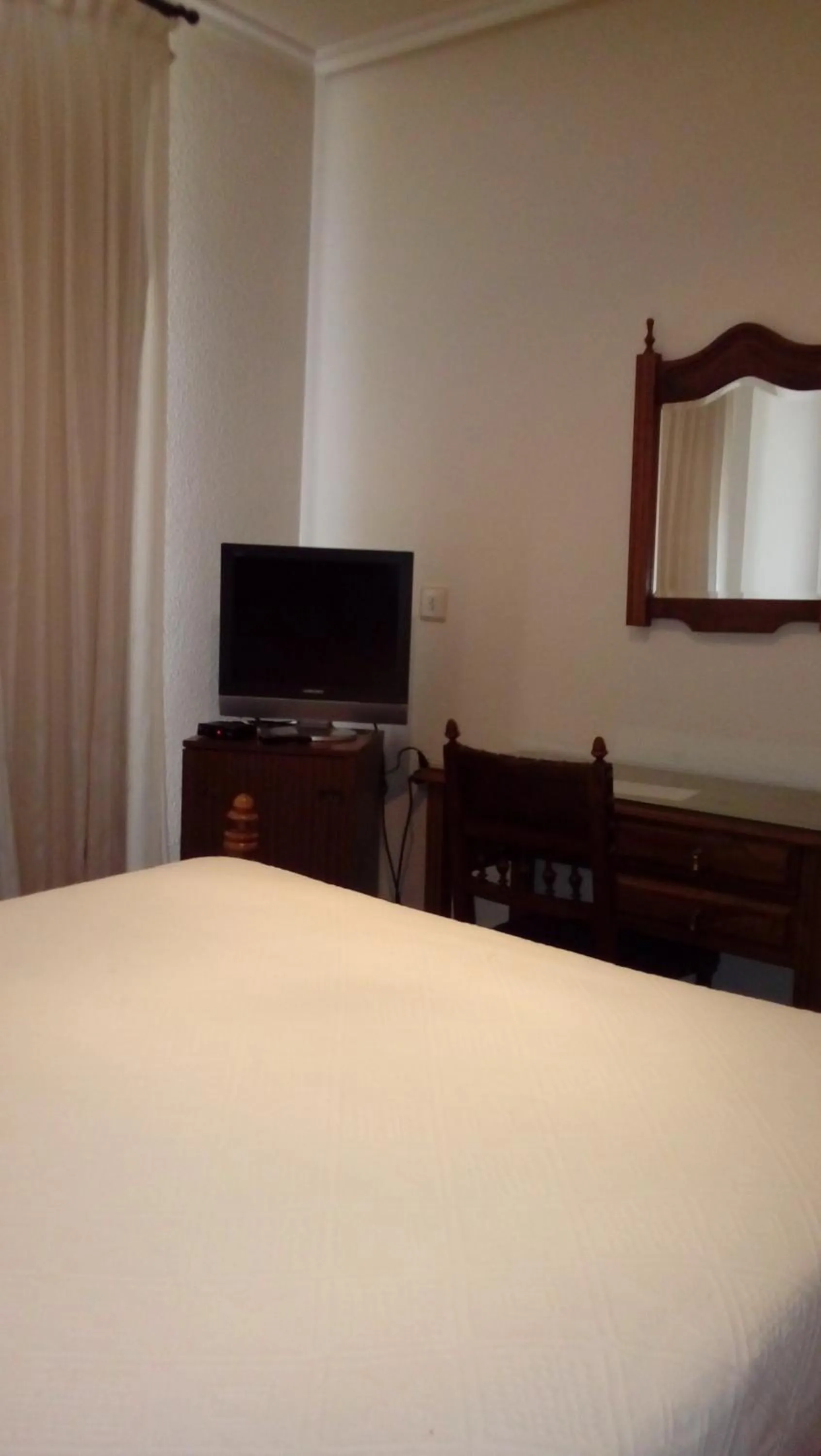 TV and multimedia, Bed in Hotel Los Perales