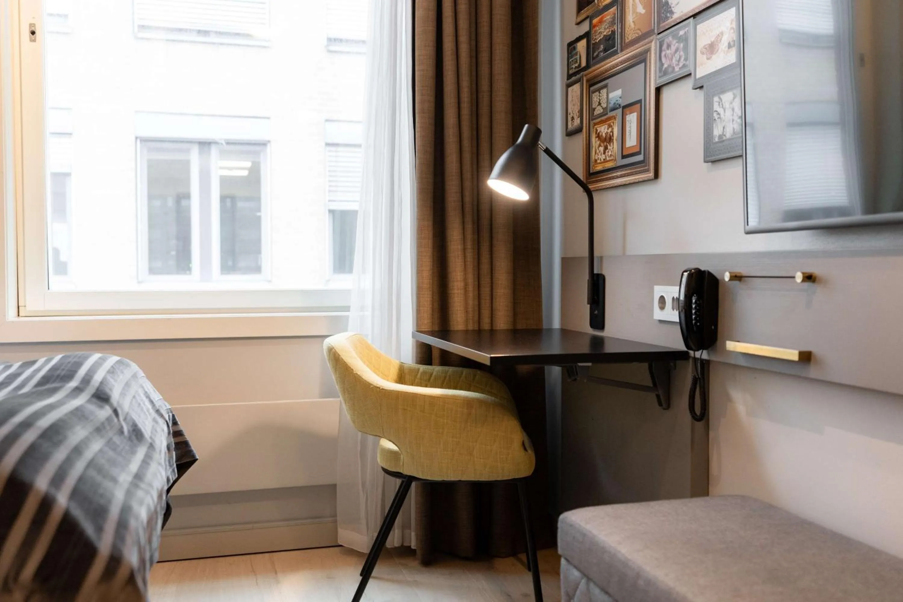 Bedroom, Bed in Scandic Byporten