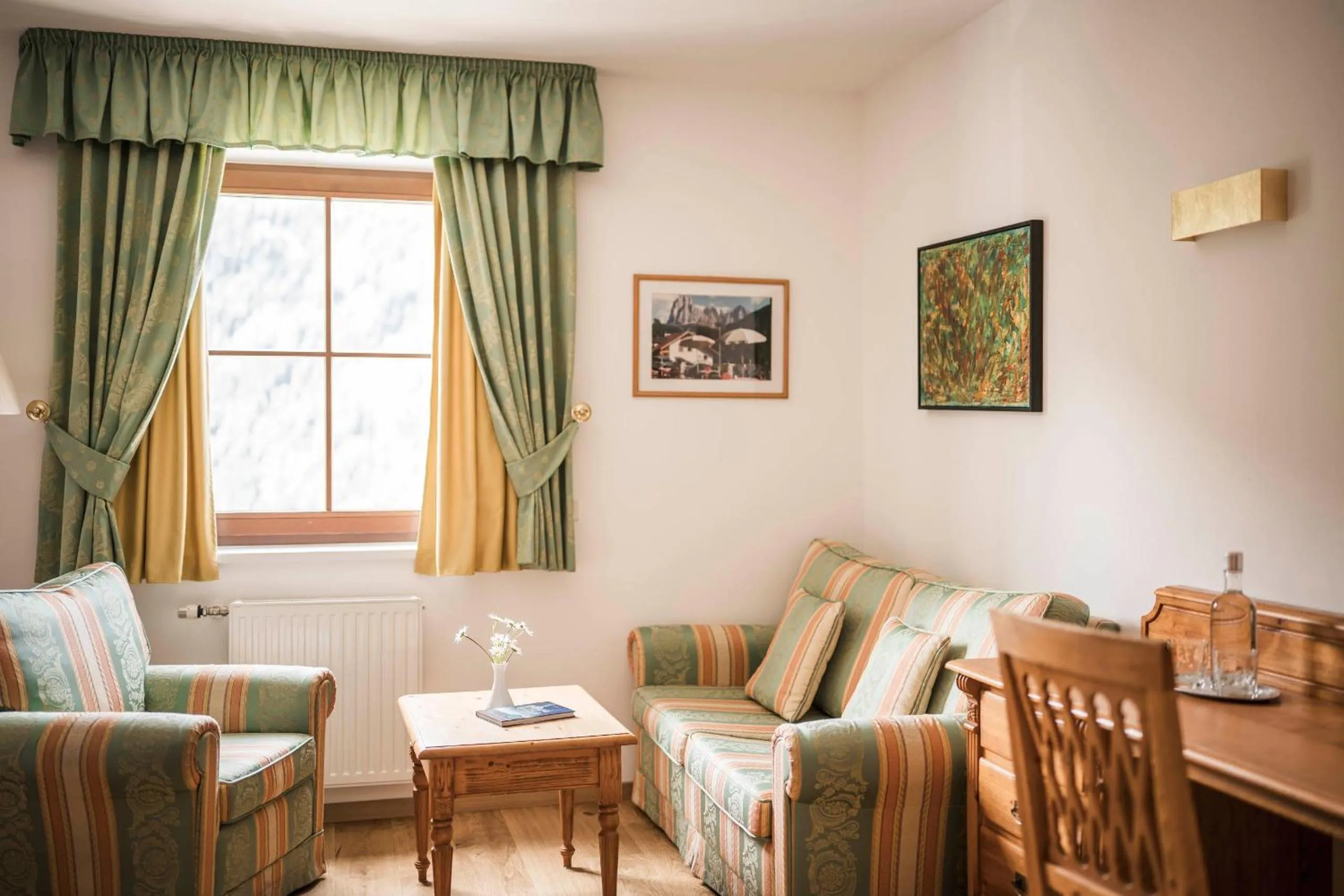 Seating area in Hotel Ansitz Jakoberhof