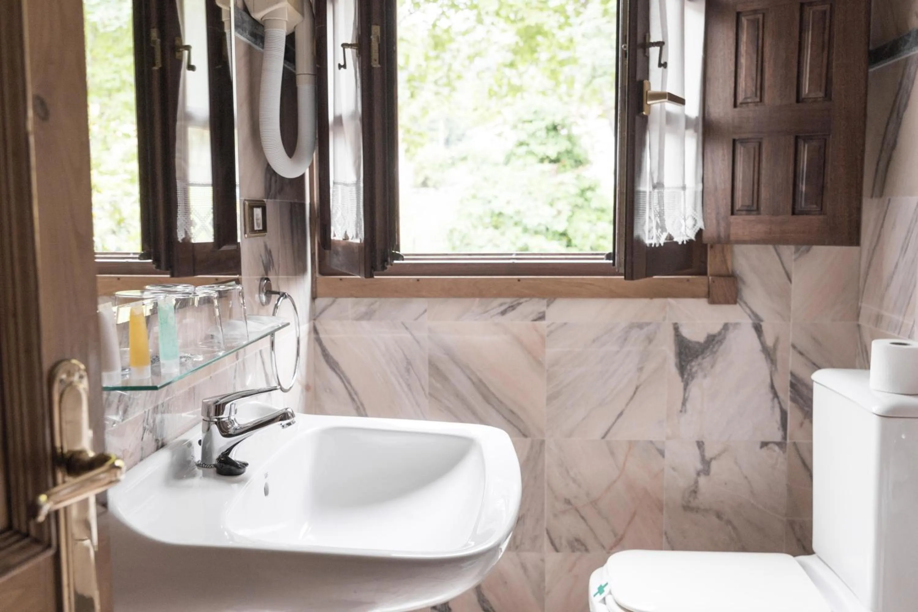 Bathroom in Don Pablo