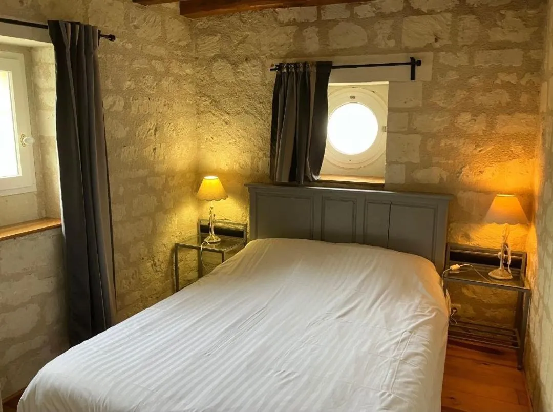 Bed in La Bonne Note