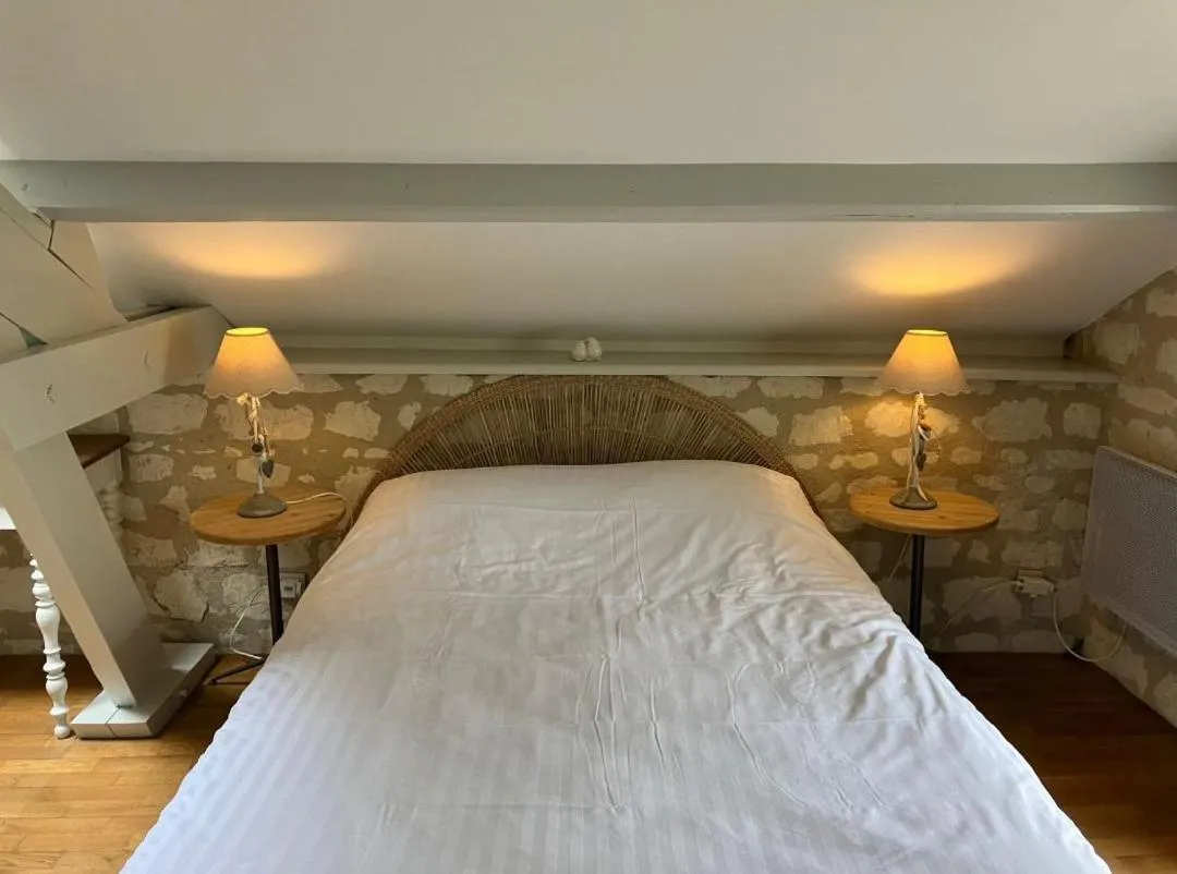 Bed in La Bonne Note