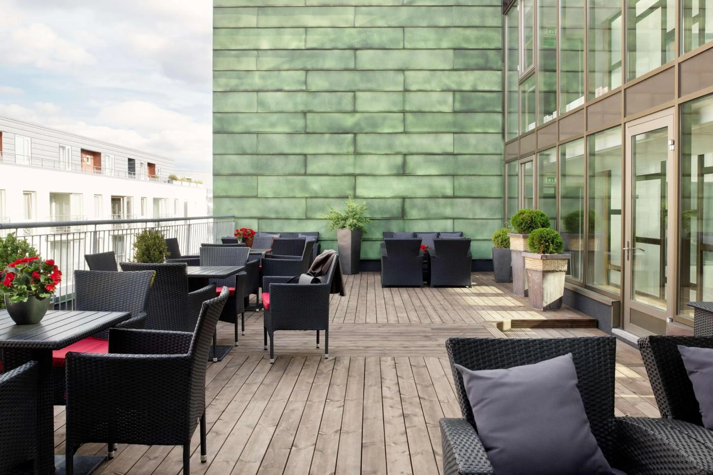 Patio in Scandic Solsiden