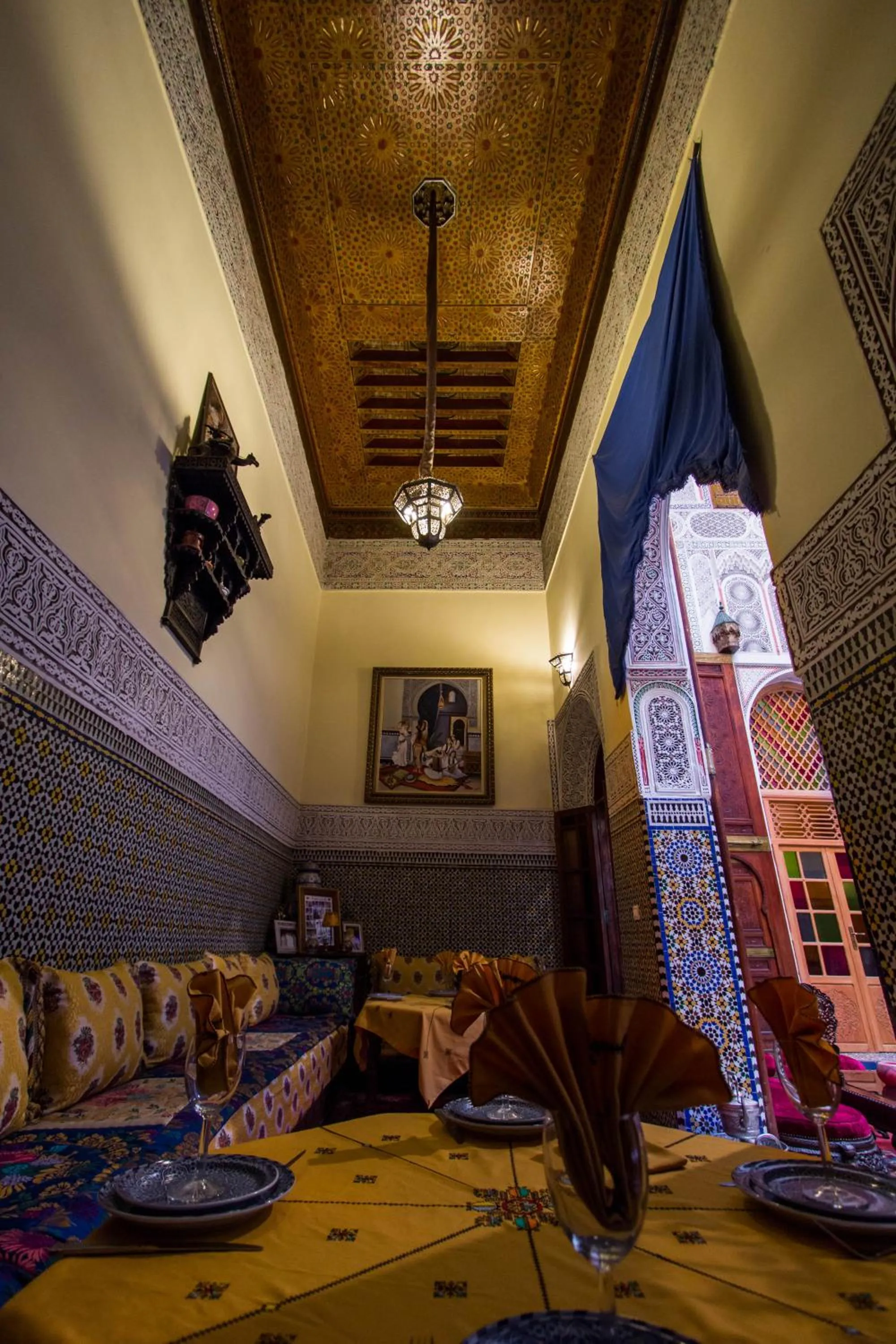 Restaurant/places to eat in Riad Ibn Khaldoun