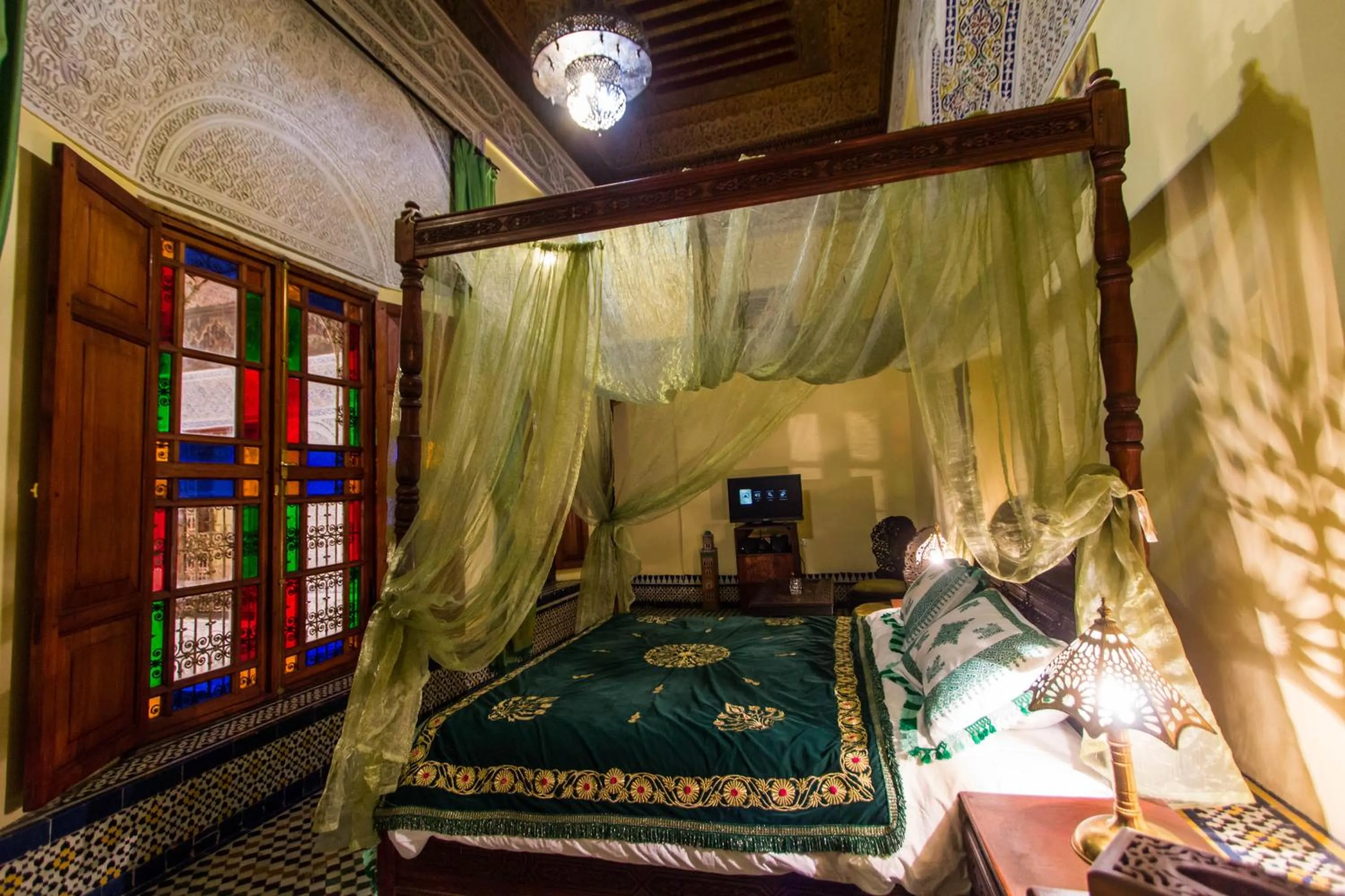 Seating area, Bed in Riad Ibn Khaldoun