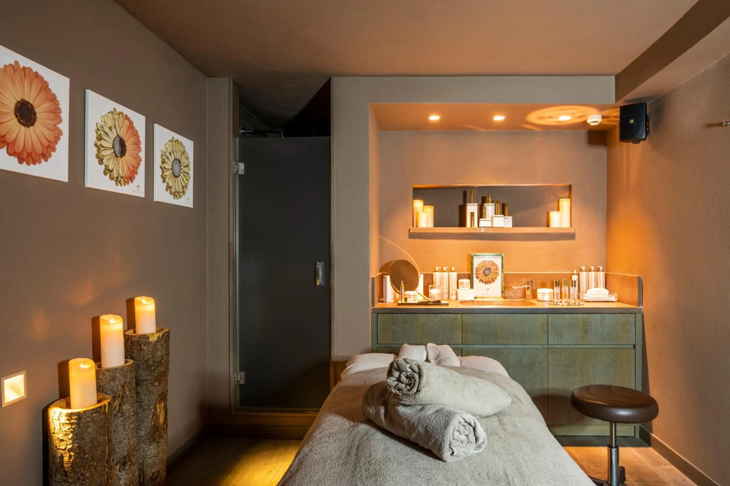 Spa and wellness centre/facilities, Bed in Hotel Hermitage Relais & Châteaux