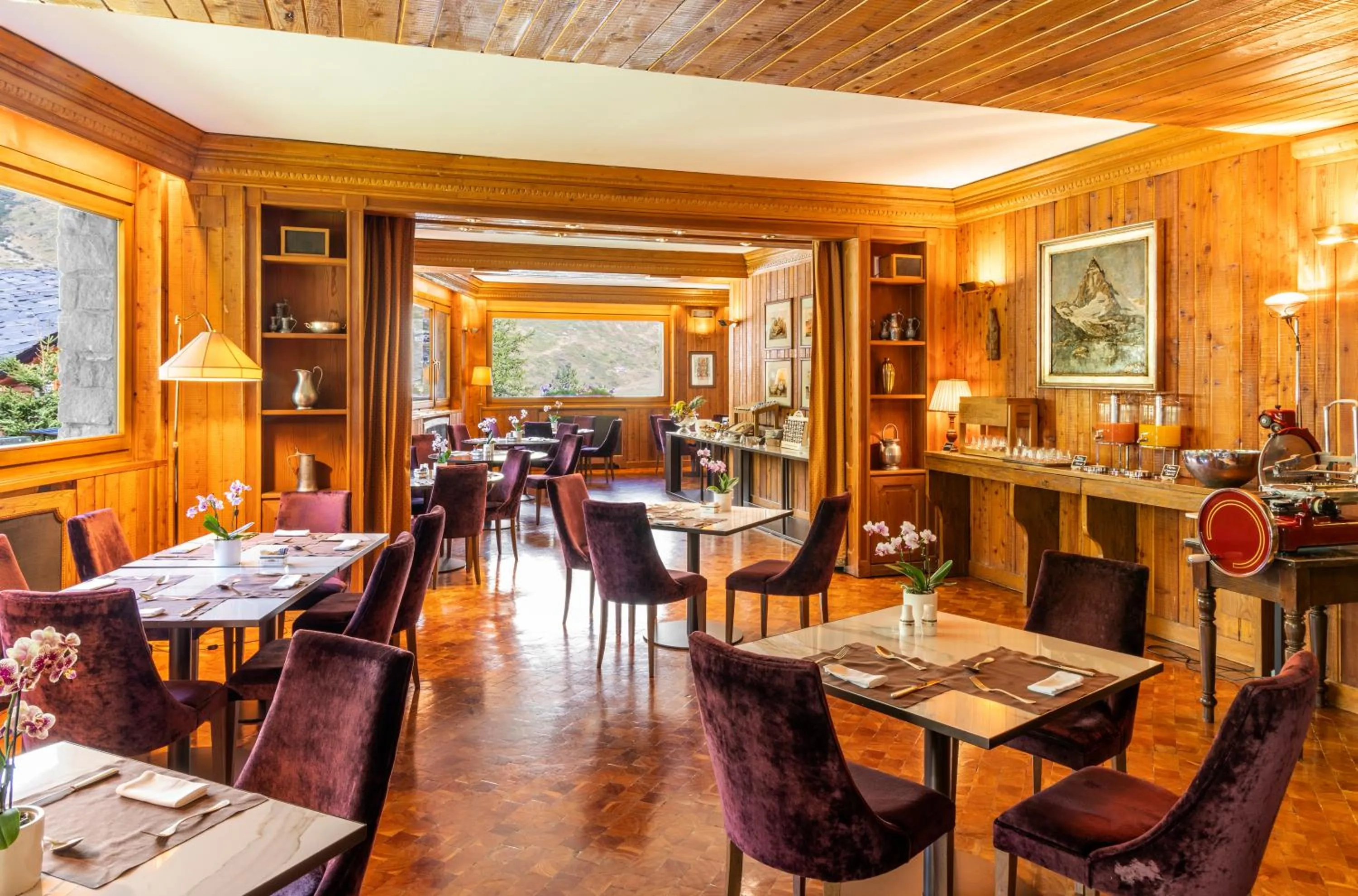 Breakfast in Hotel Hermitage Relais & Châteaux