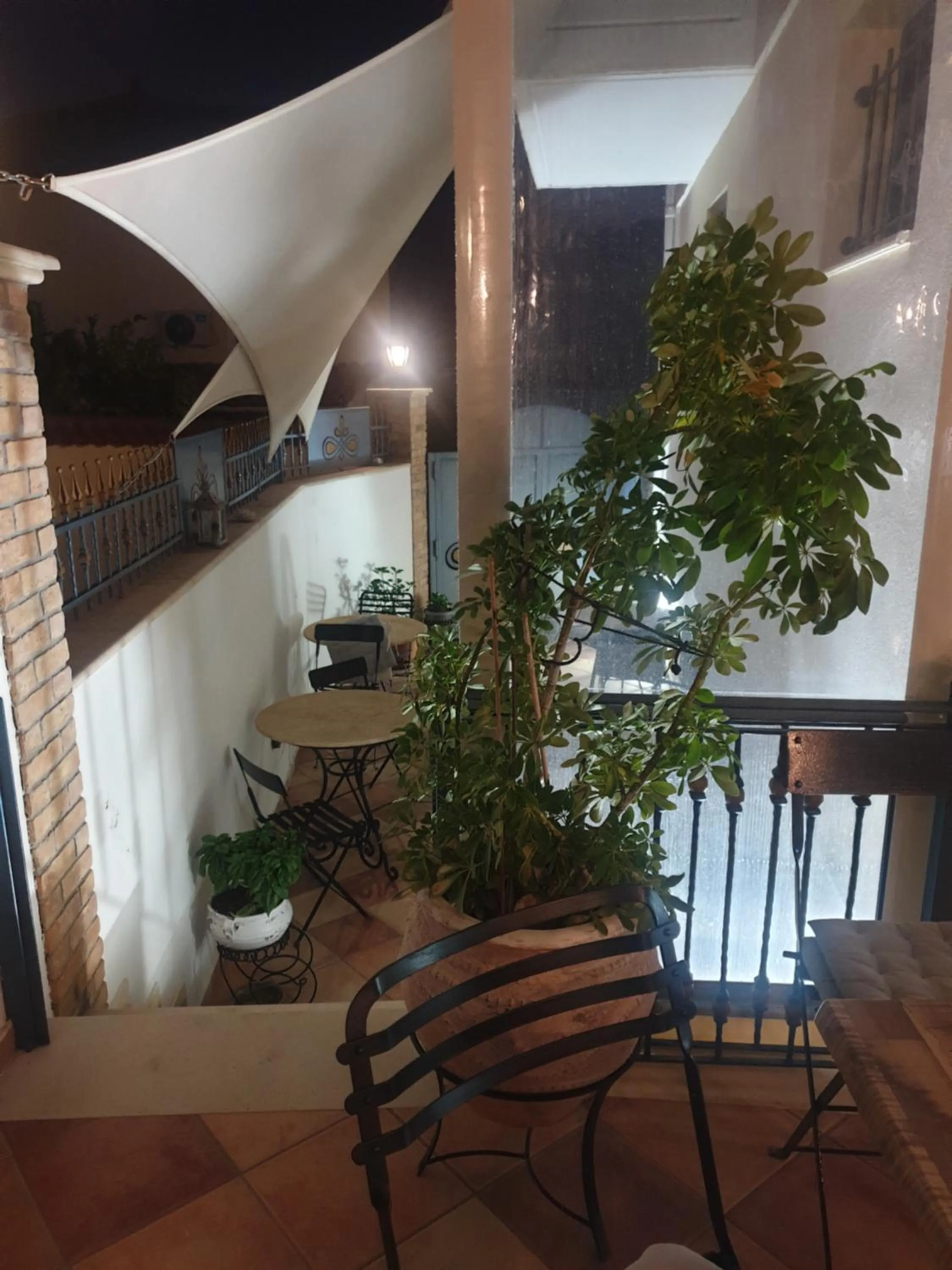 ''EPAVLIS boutique GALAXIDI''