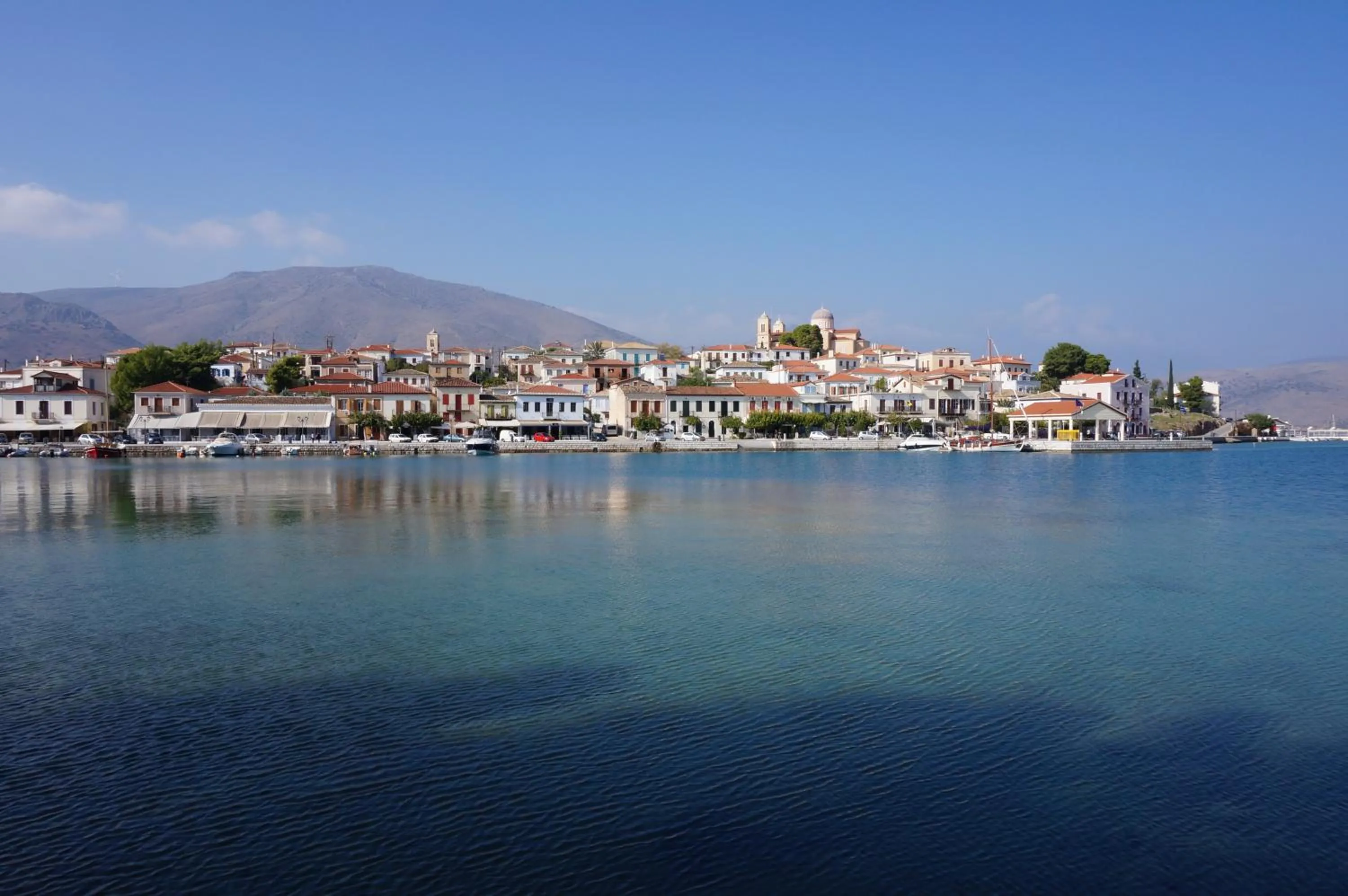 Natural landscape in ''EPAVLIS boutique GALAXIDI''