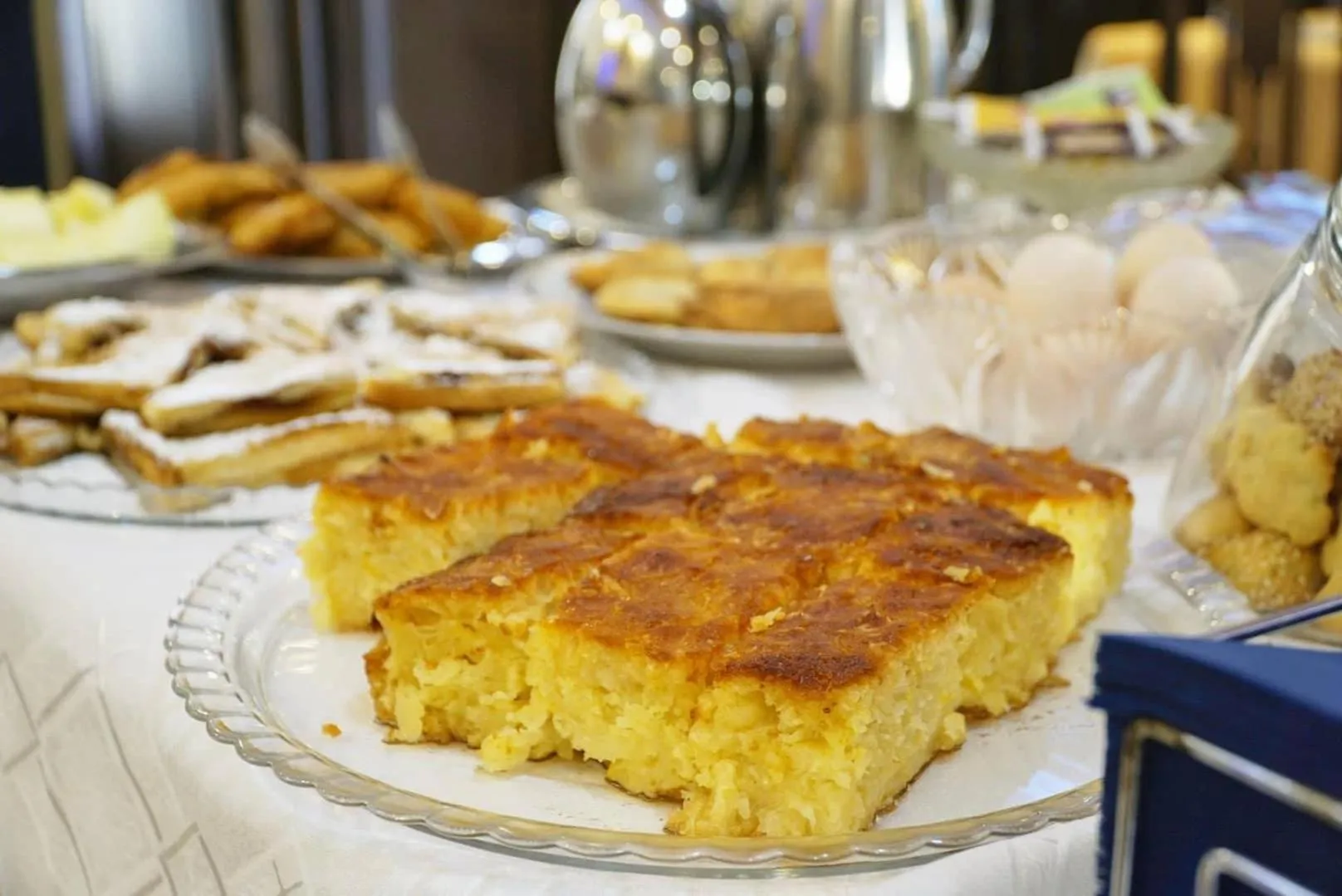 Food in ''EPAVLIS boutique GALAXIDI''