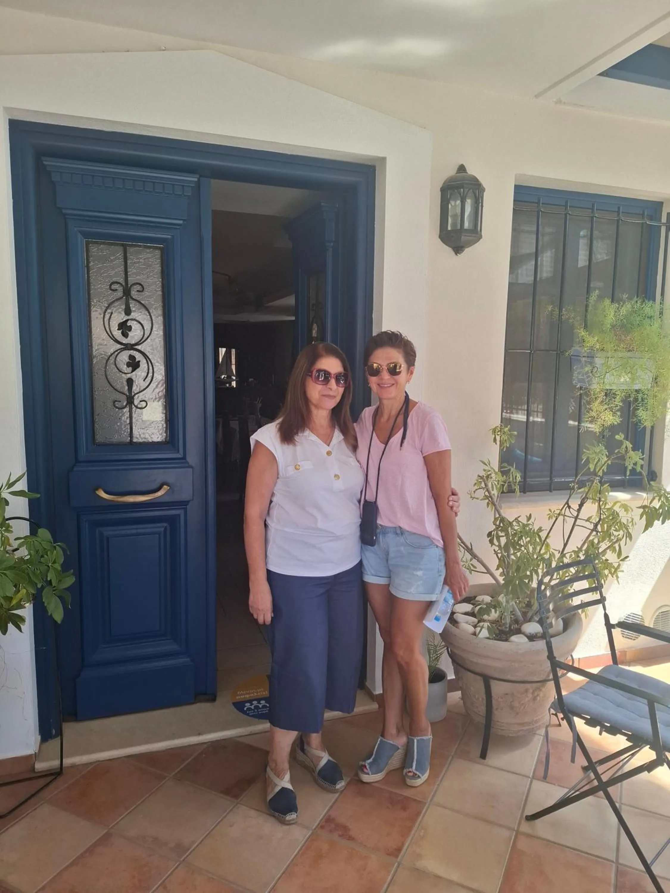 ''EPAVLIS boutique GALAXIDI''